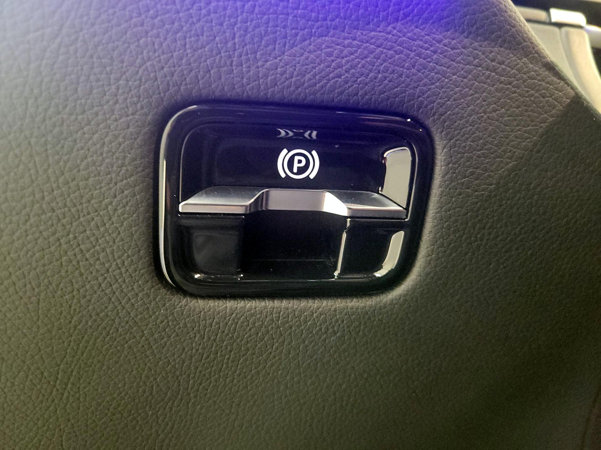 Thumbnail: 2022 Mercedes-Benz S-Class - 13