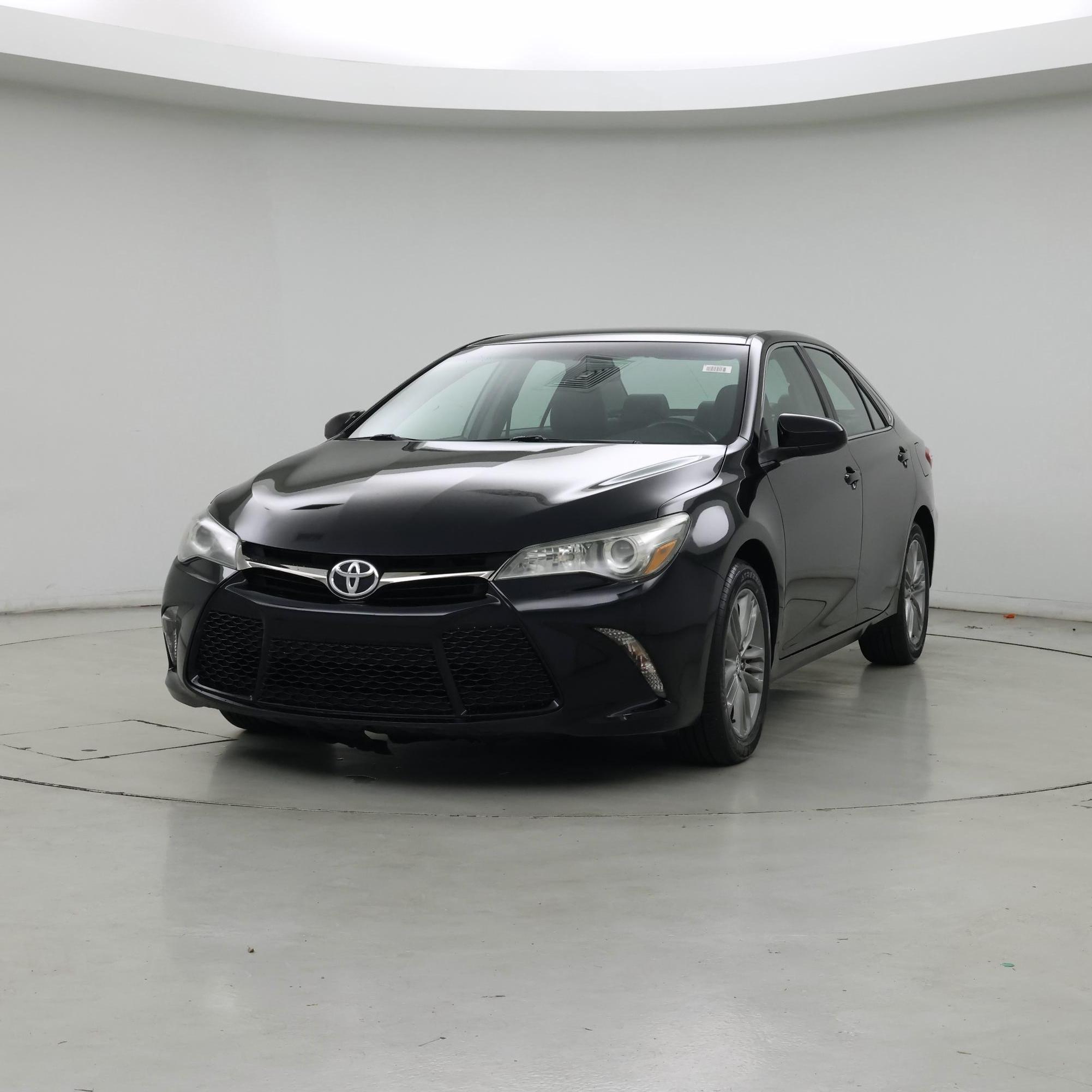Thumbnail: 2016 Toyota Camry - 4