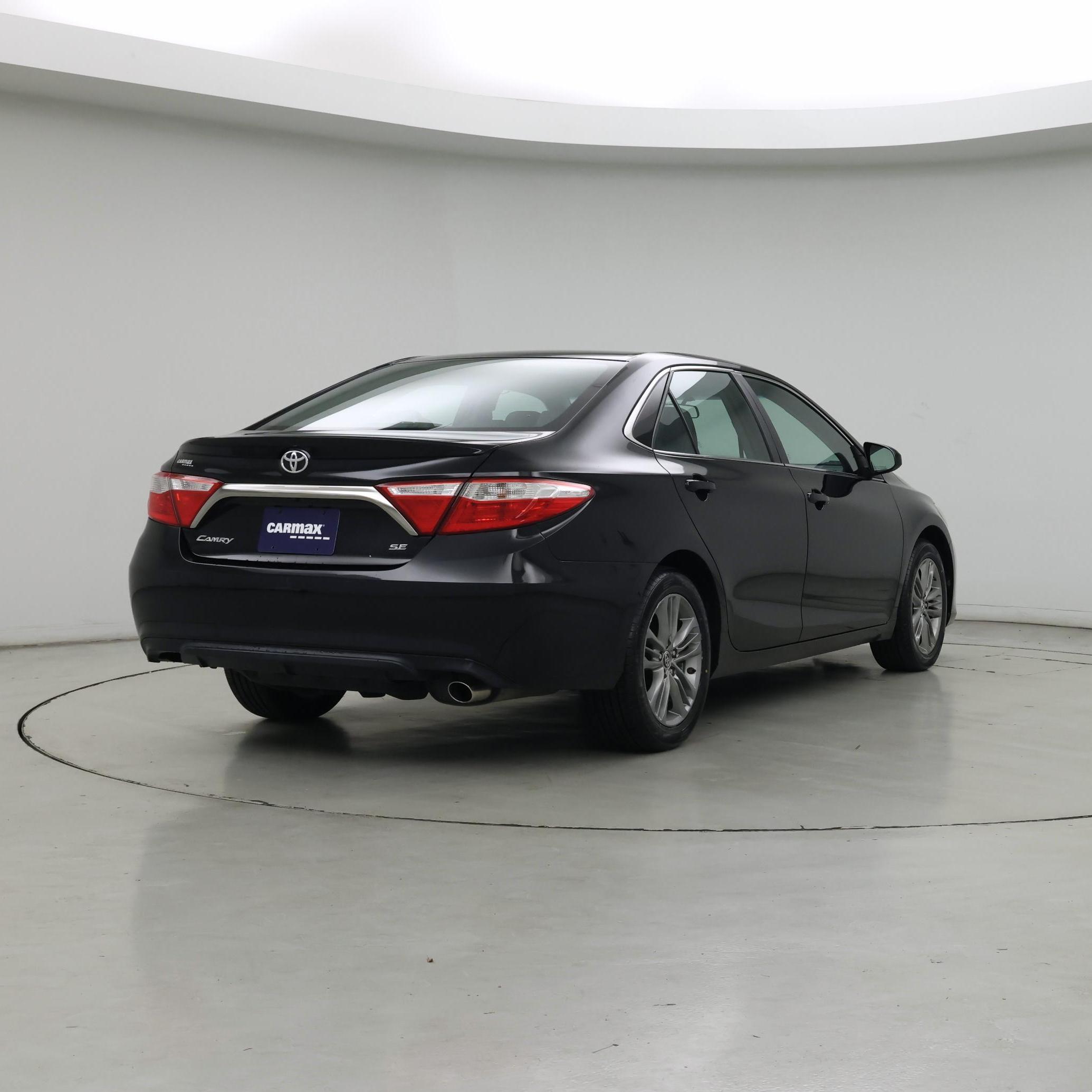Thumbnail: 2016 Toyota Camry - 8