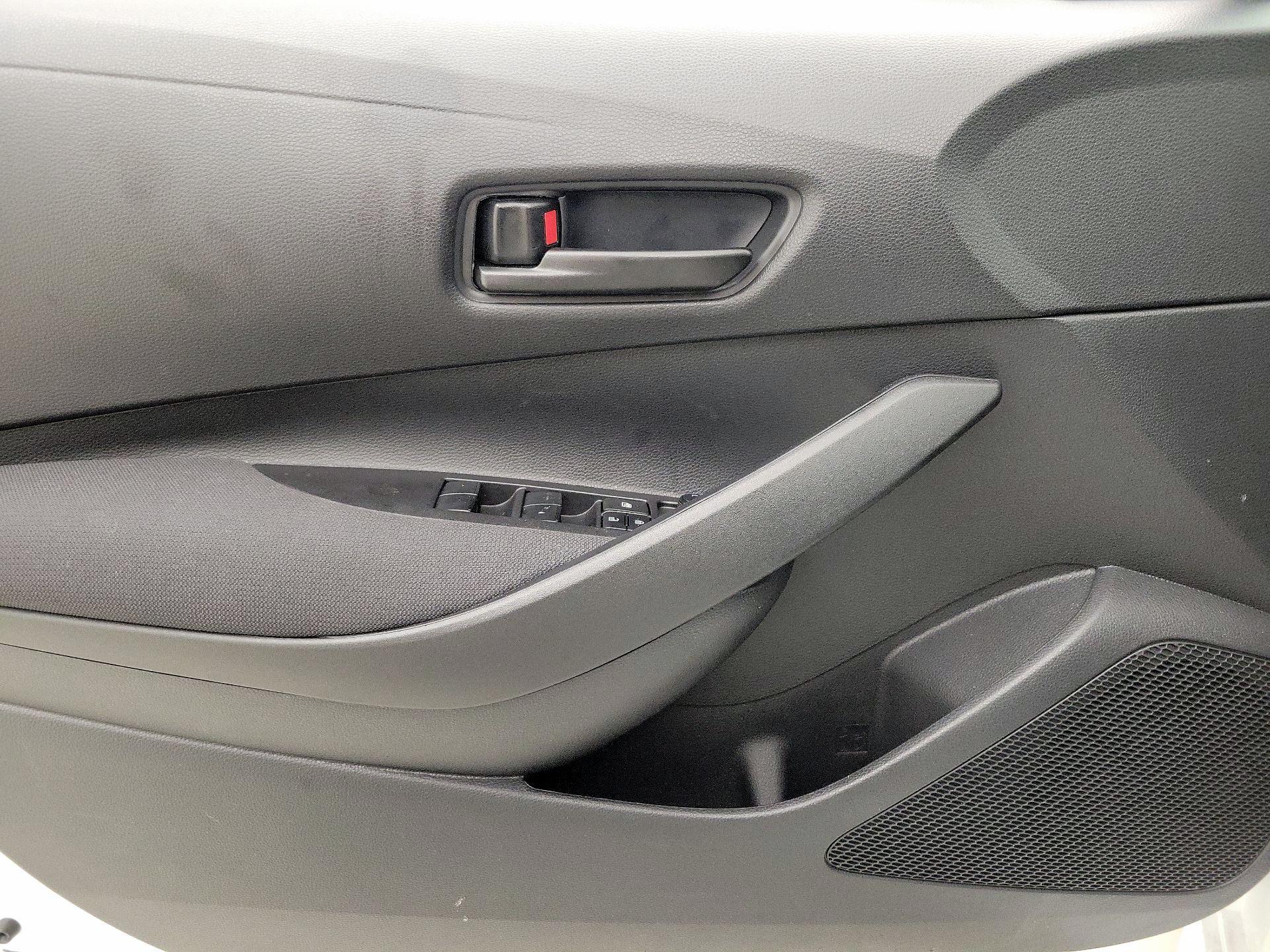 Thumbnail: 2025 Toyota Corolla - 12