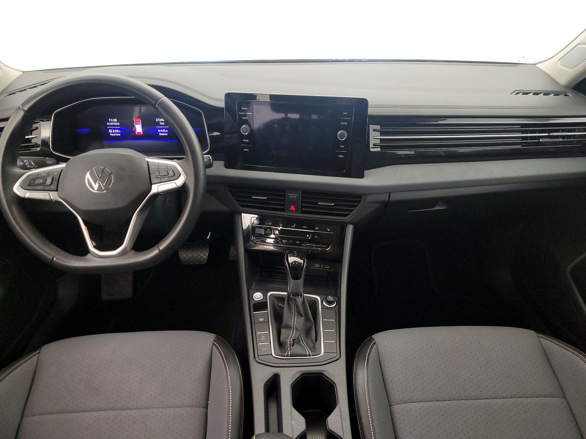 Thumbnail: 2025 Volkswagen Jetta - 9