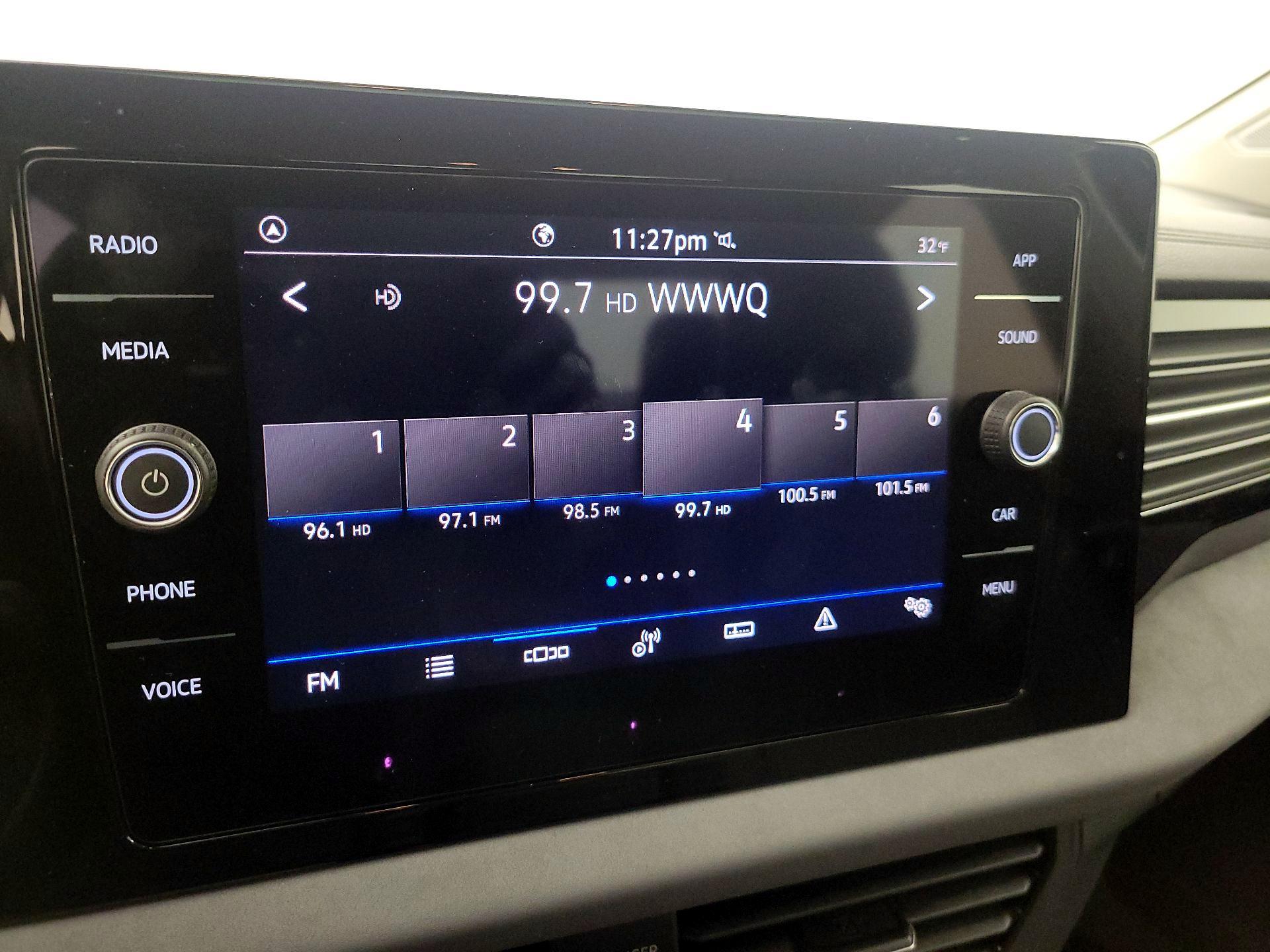 Thumbnail: 2025 Volkswagen Jetta - 16