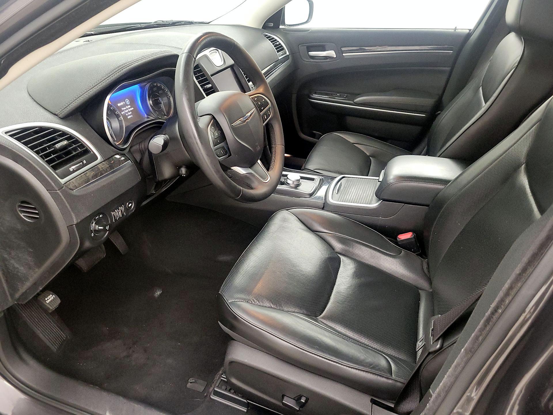 Thumbnail: 2023 Chrysler 300 - 11