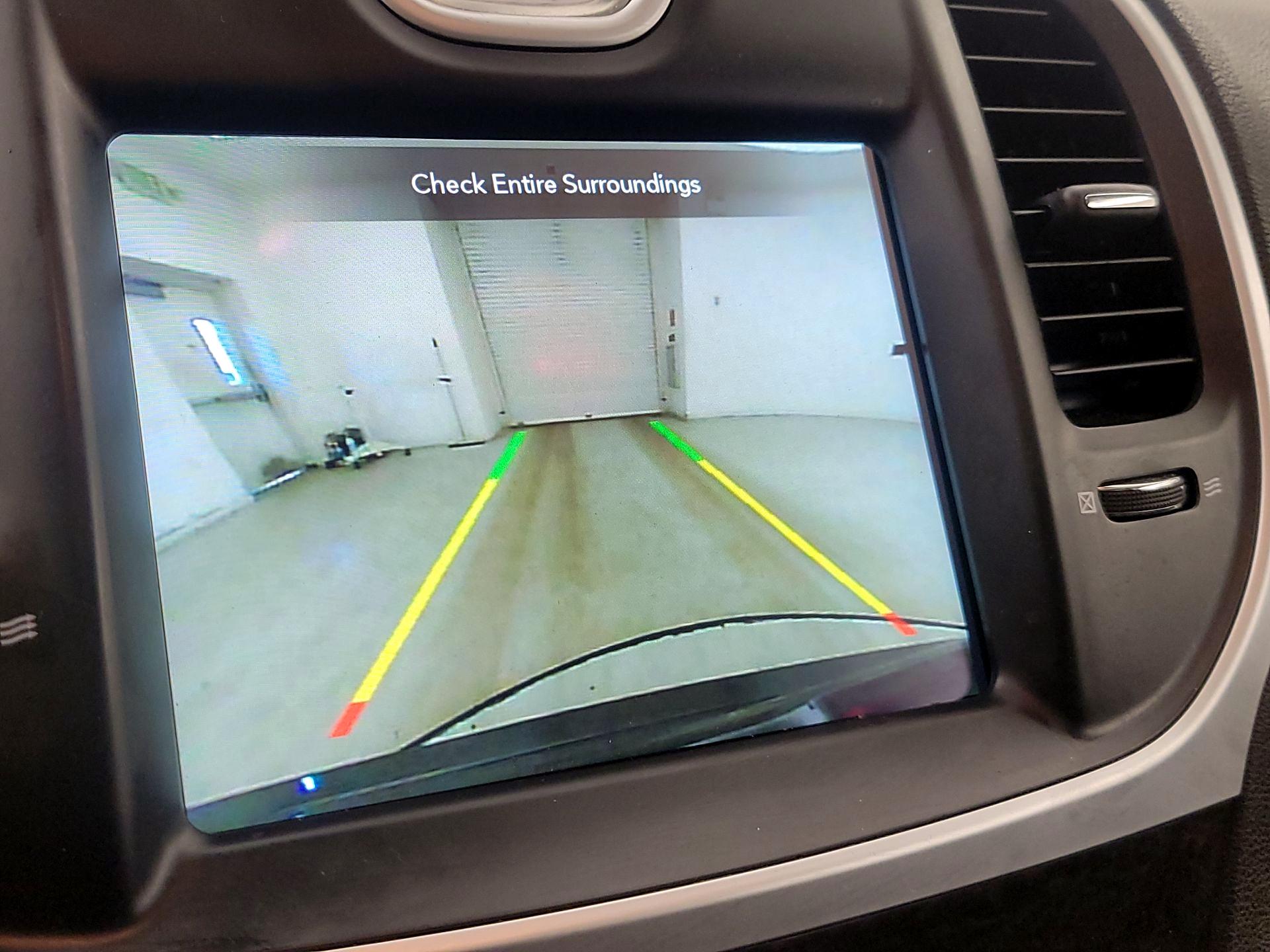 Thumbnail: 2023 Chrysler 300 - 14