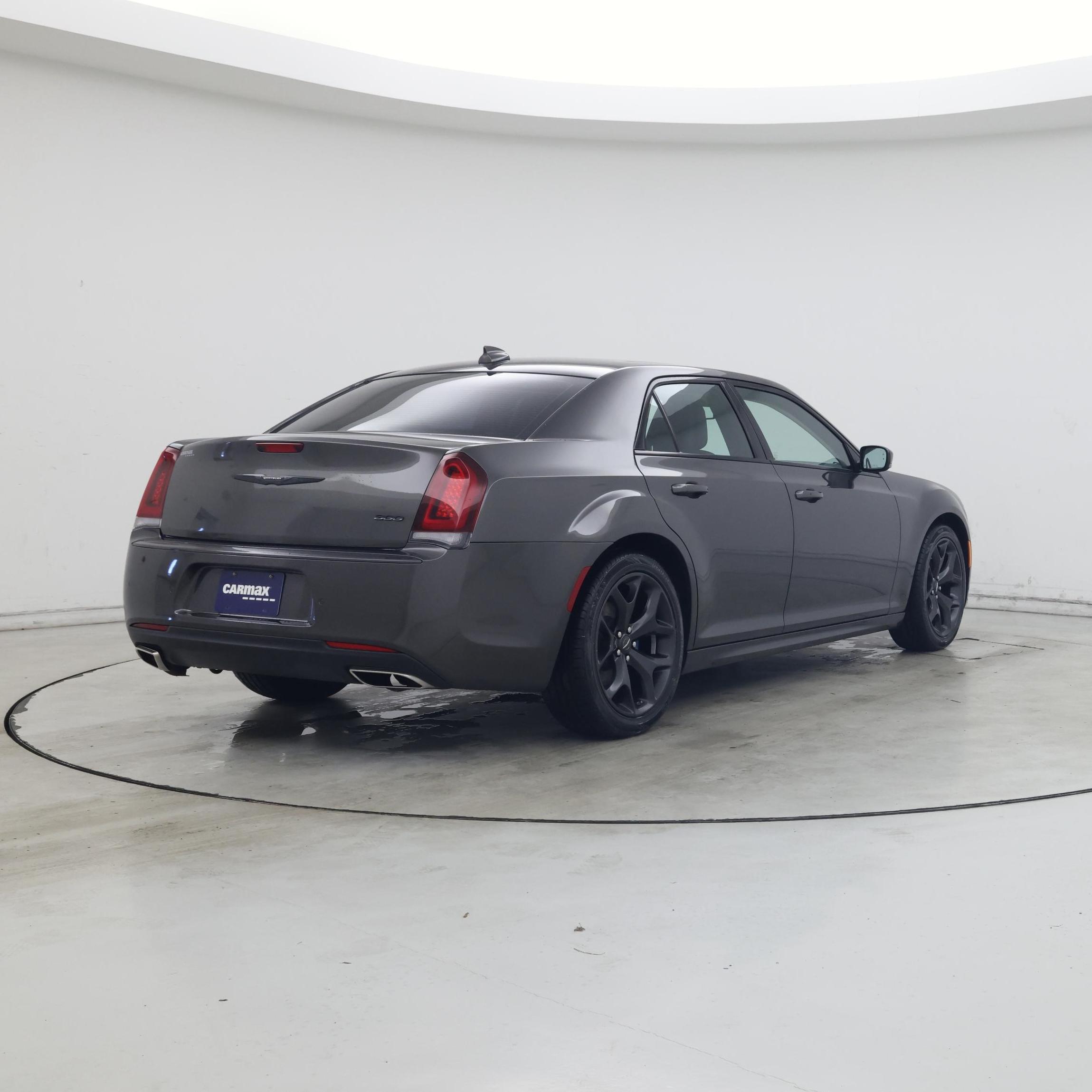 Thumbnail: 2023 Chrysler 300 - 8