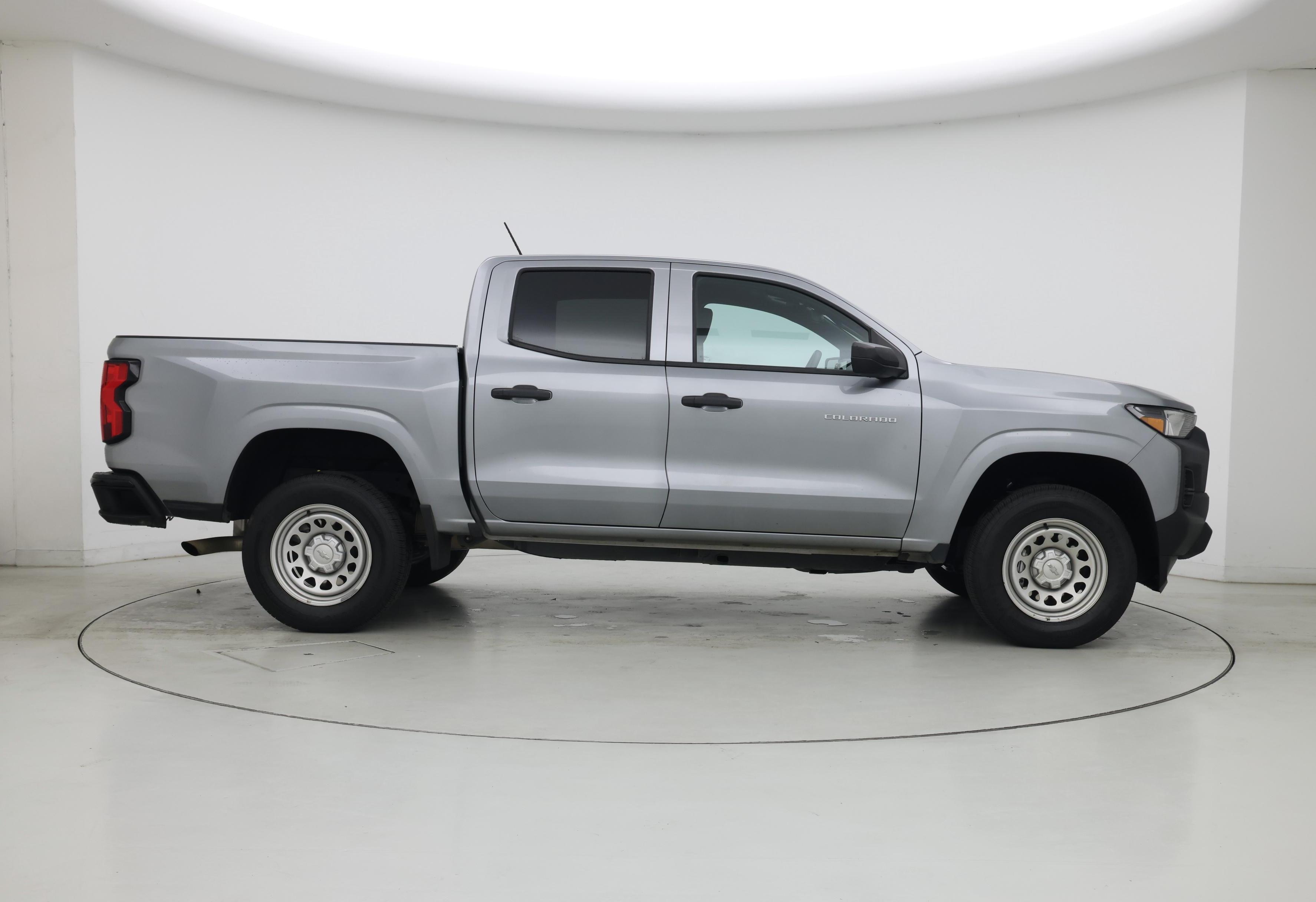 Thumbnail: 2023 Chevrolet Colorado - 7