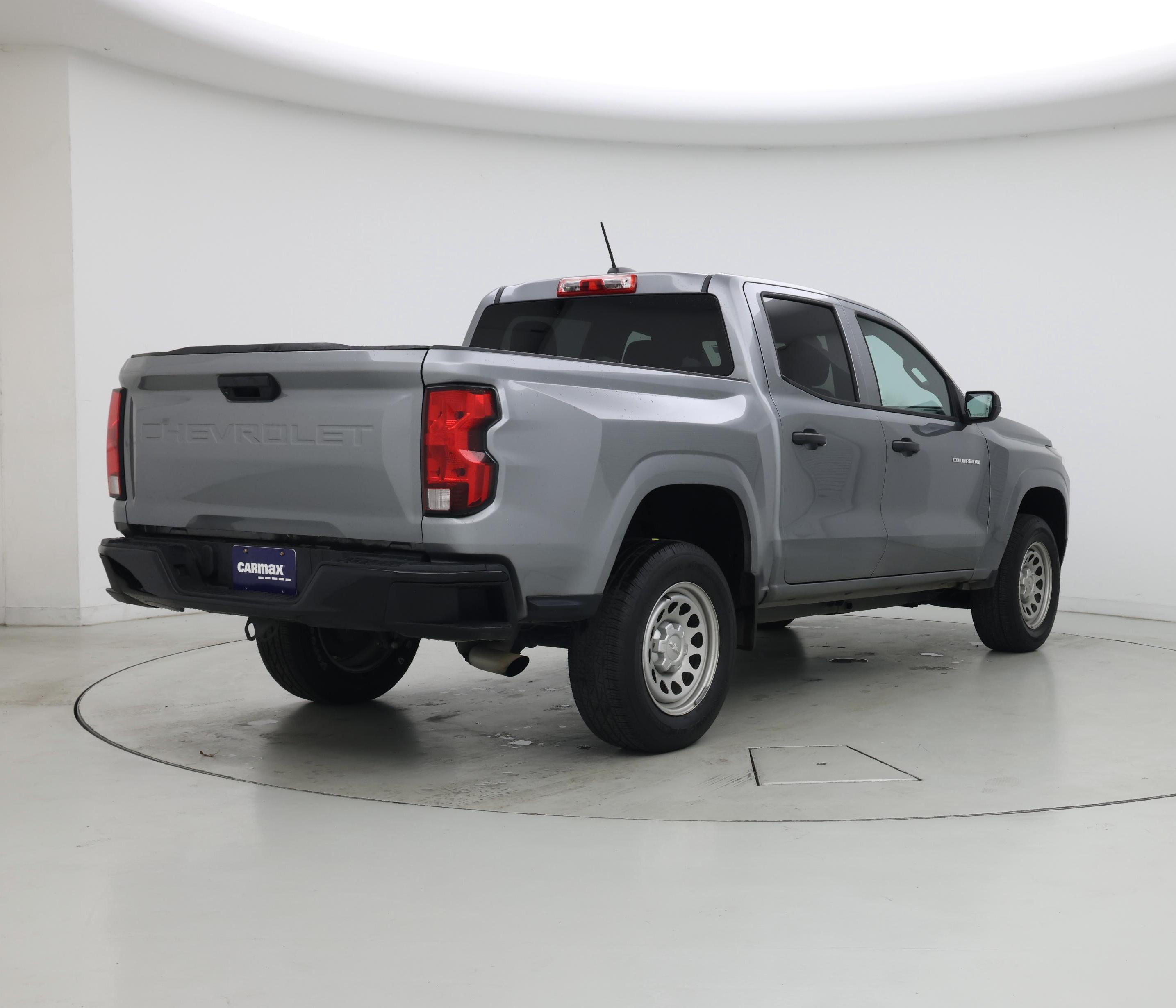 Thumbnail: 2023 Chevrolet Colorado - 8