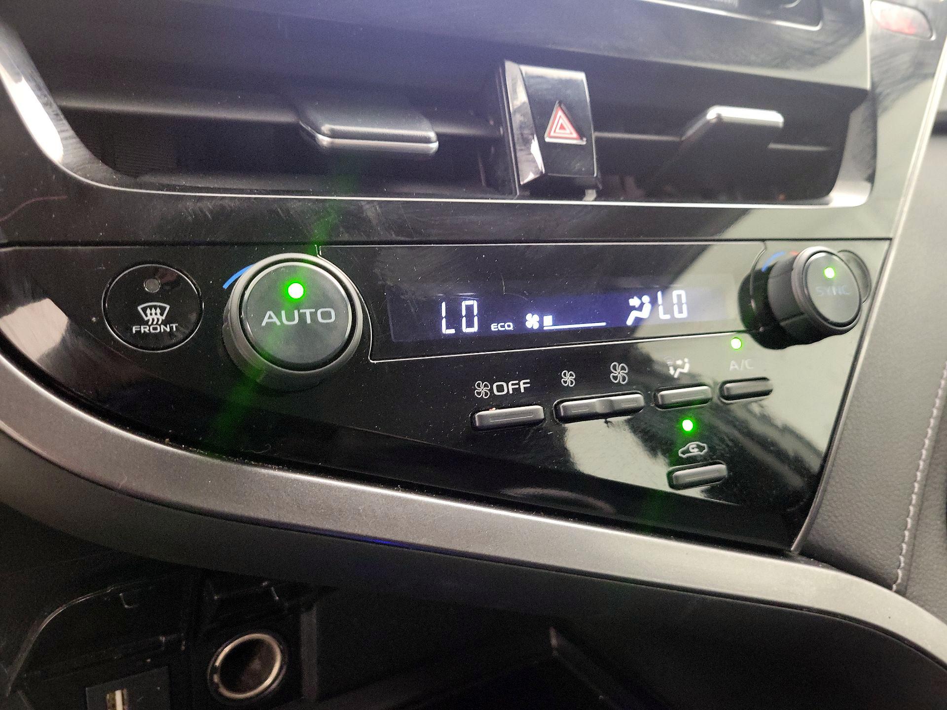 Thumbnail: 2023 Toyota Camry - 16