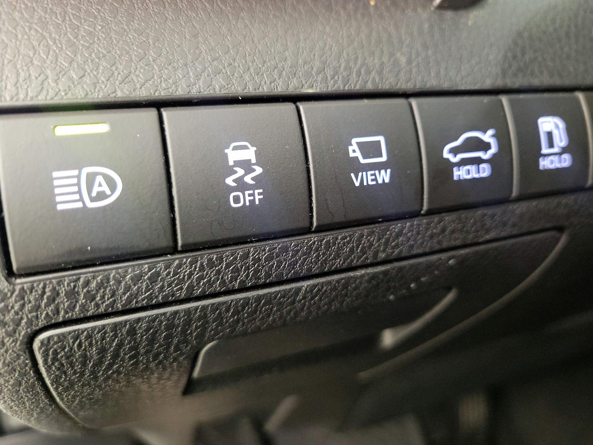 Thumbnail: 2023 Toyota Camry - 13