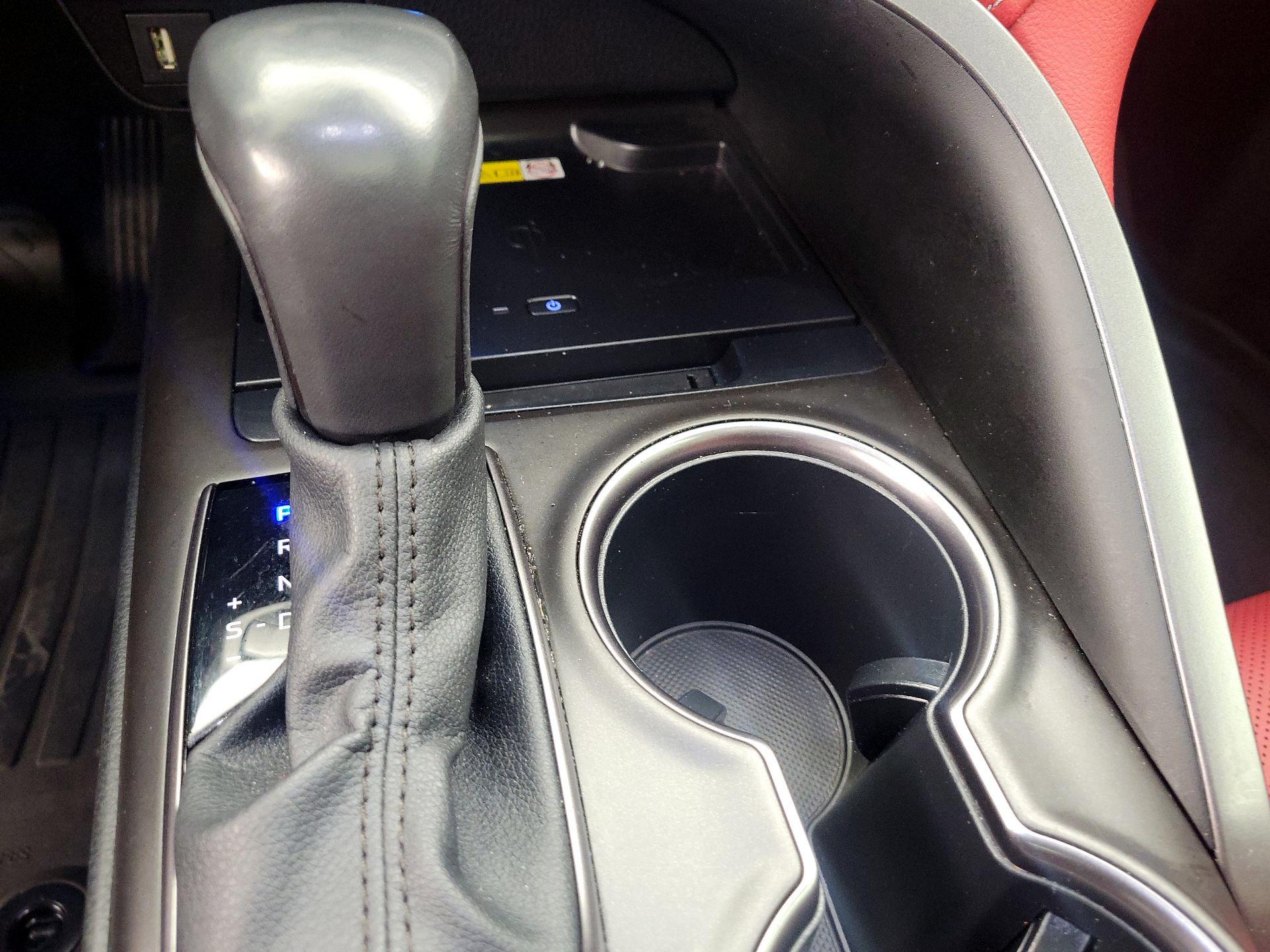 Thumbnail: 2023 Toyota Camry - 17