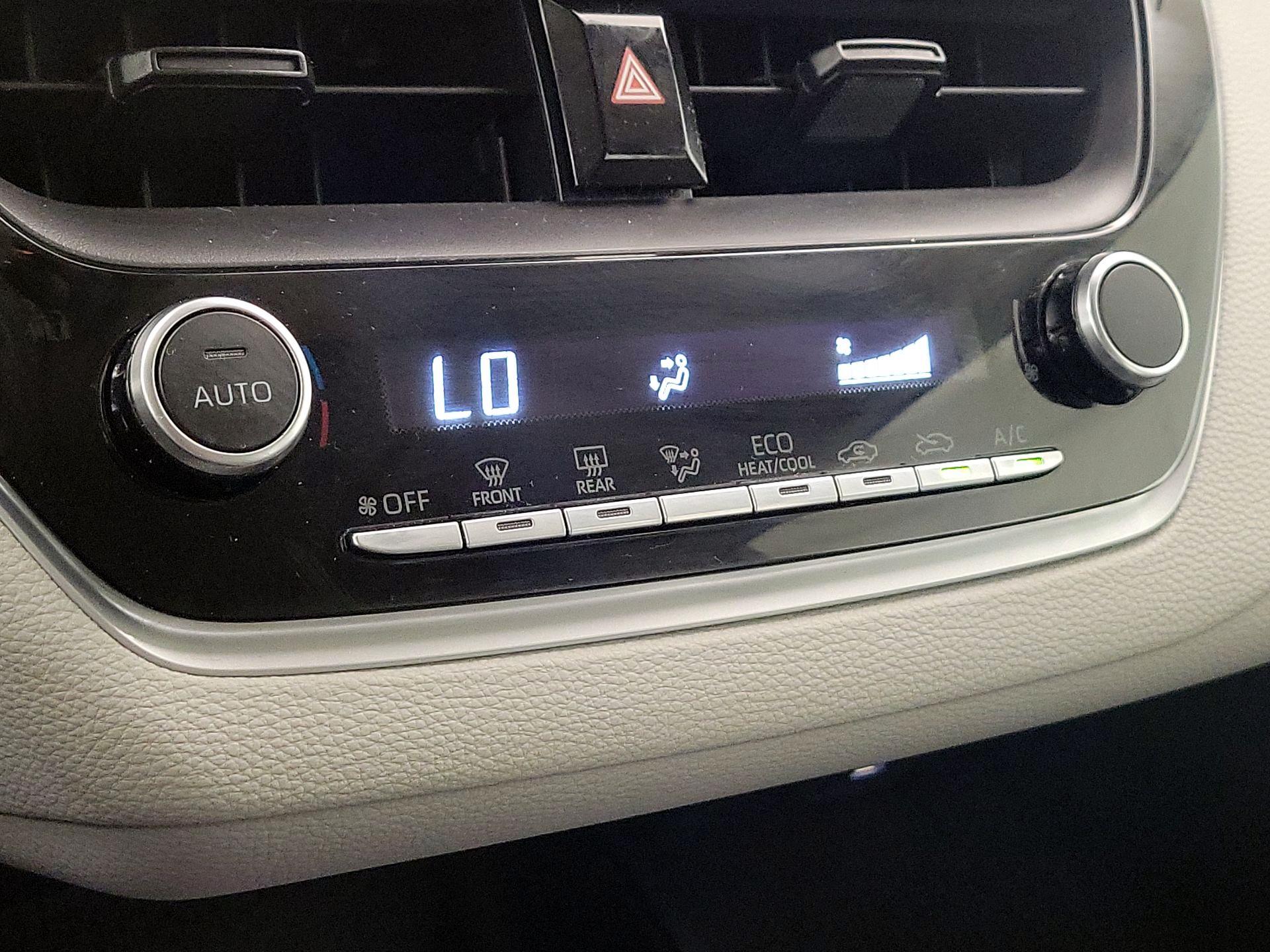 Thumbnail: 2024 Toyota Corolla - 16