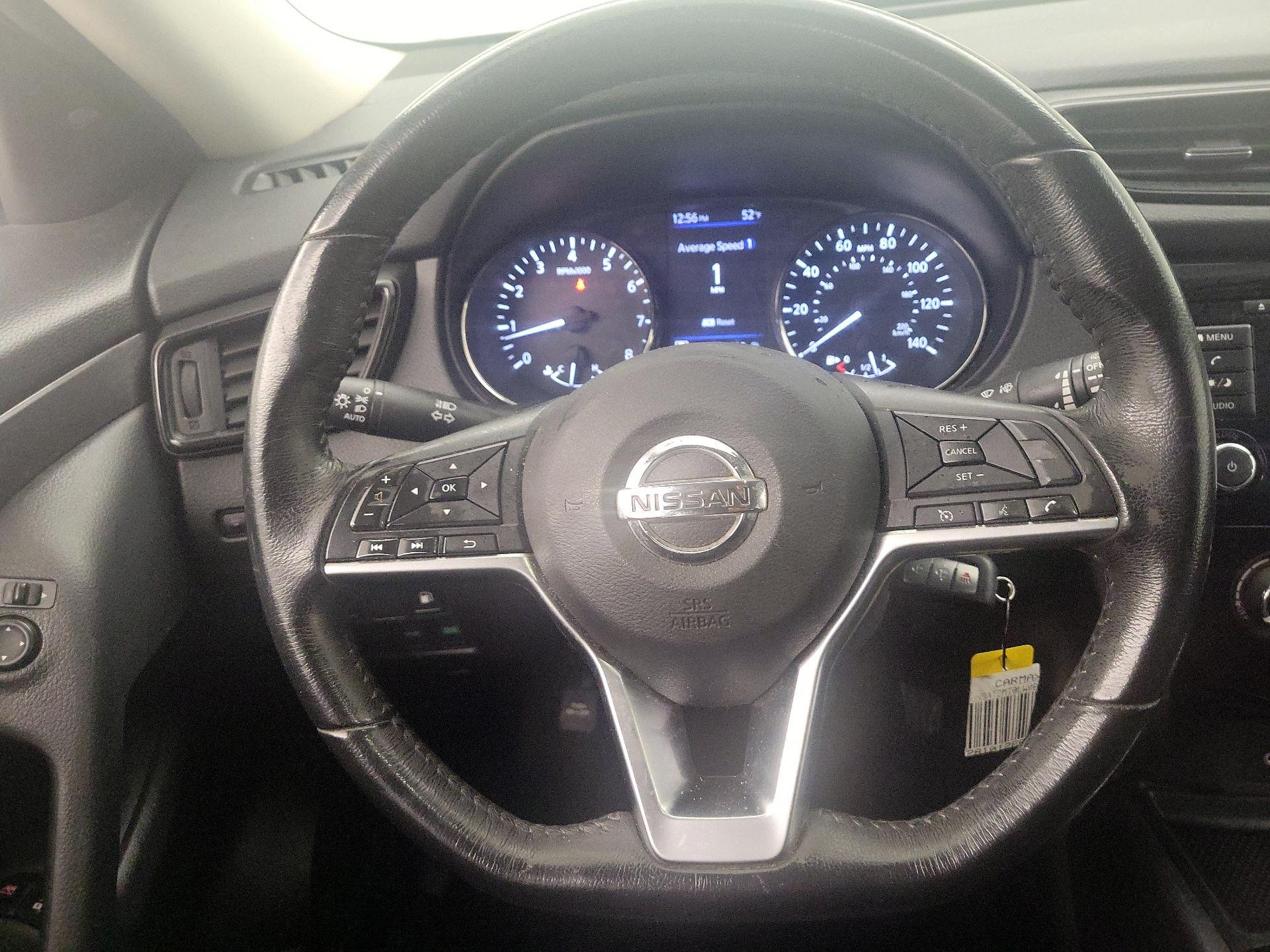 Thumbnail: 2020 Nissan Rogue - 10