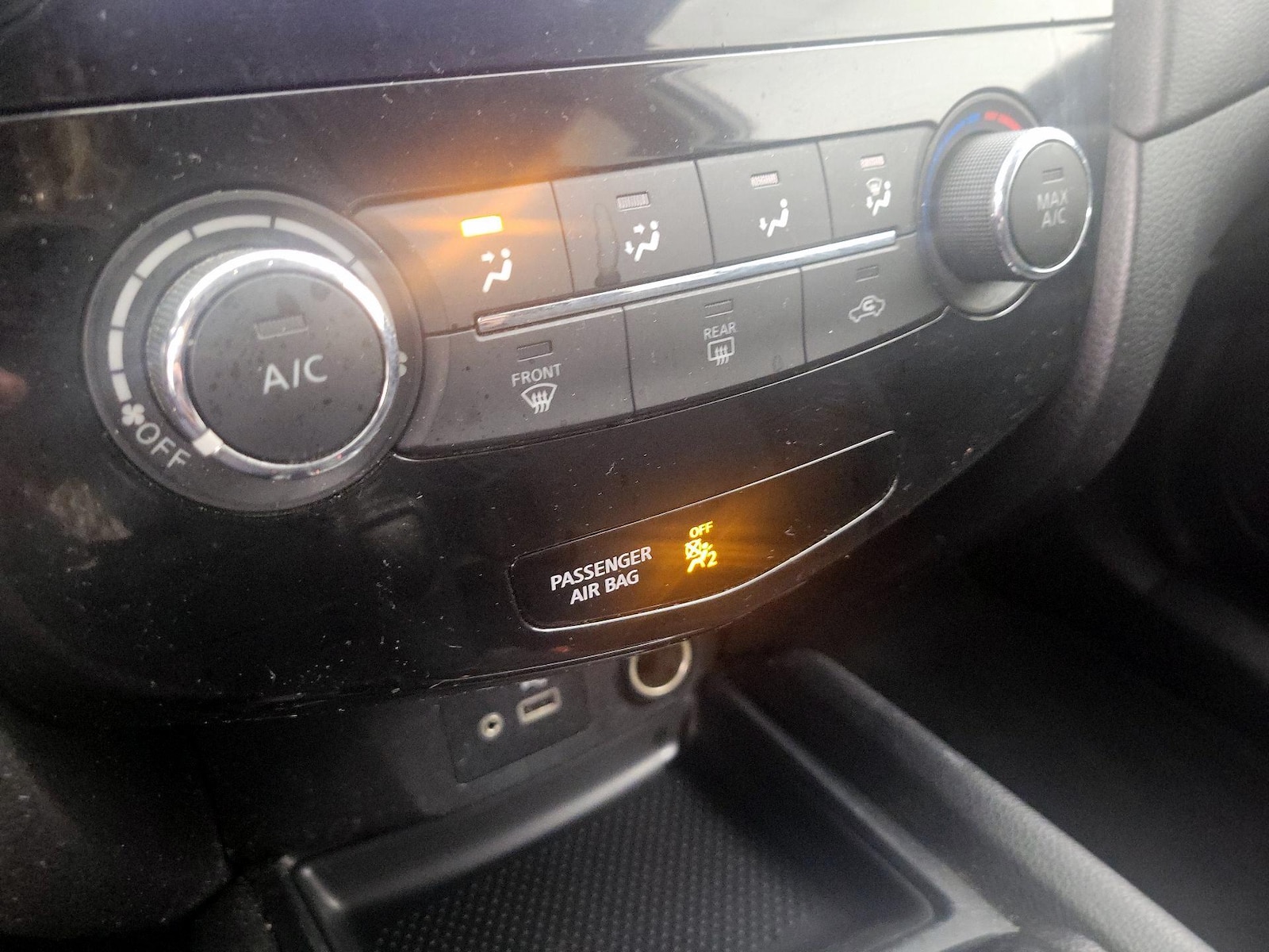 2020 Nissan Rogue S - Photo 17