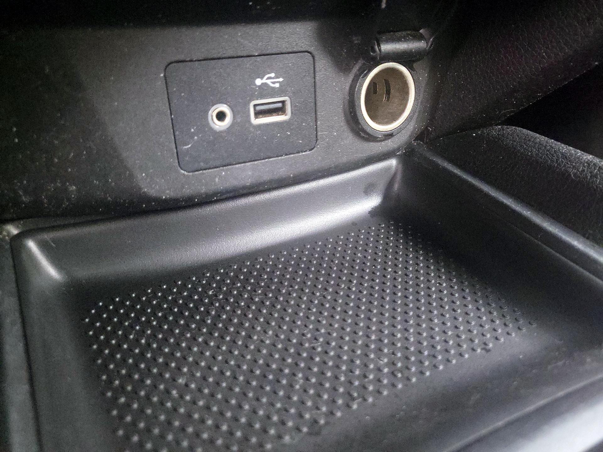 Thumbnail: 2020 Nissan Rogue - 18