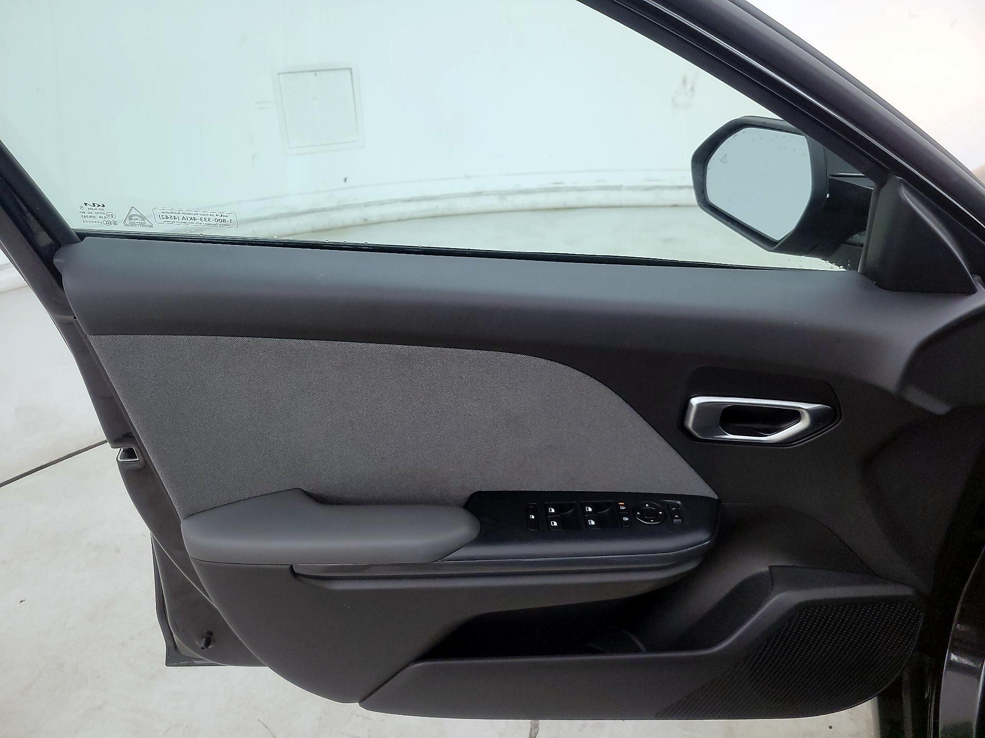 Thumbnail: 2025 Kia K4 - 12