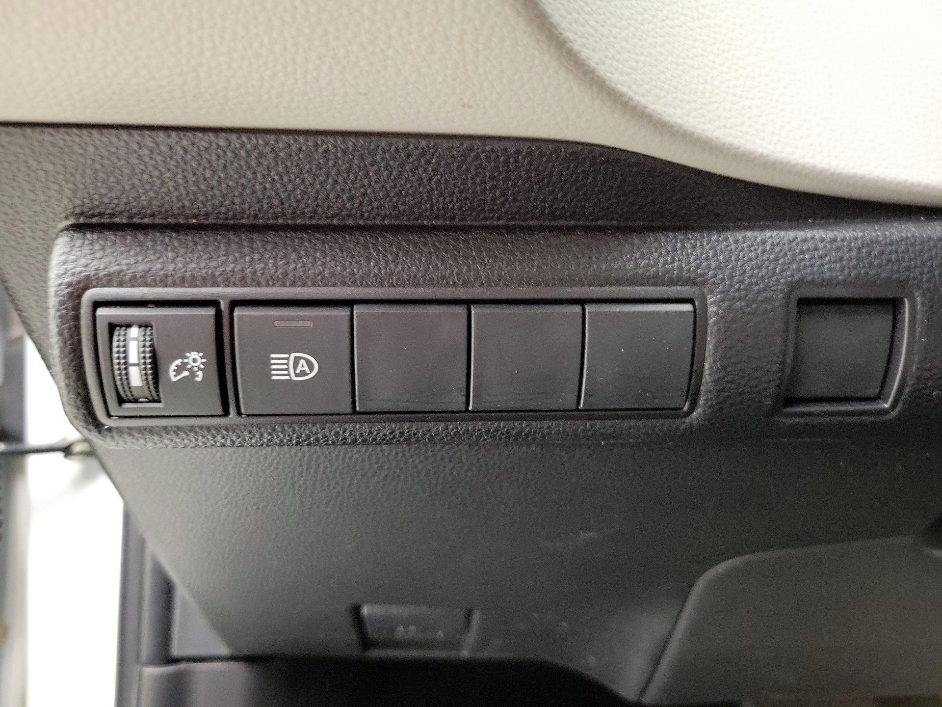 Thumbnail: 2023 Toyota Corolla - 13