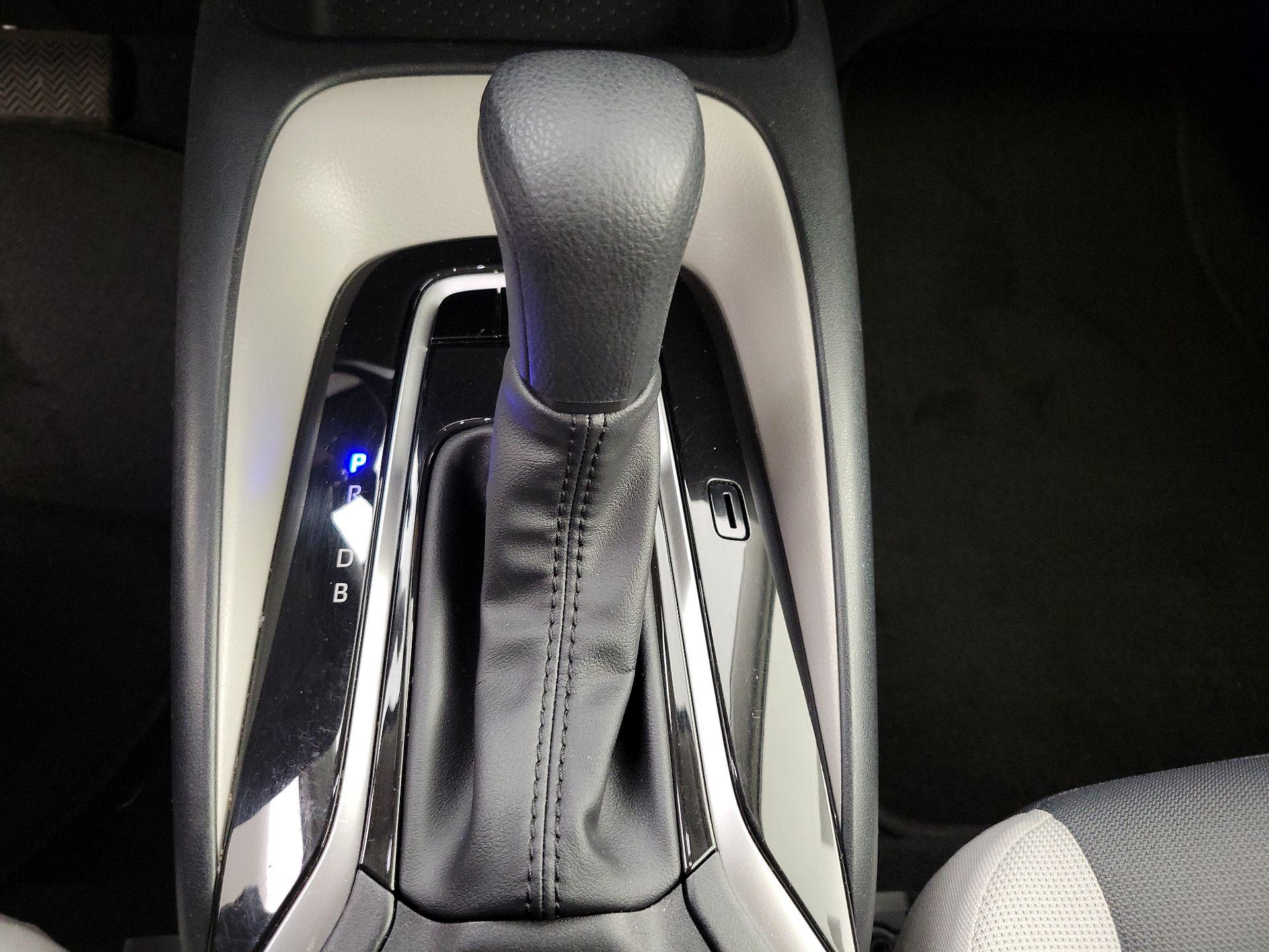 Thumbnail: 2023 Toyota Corolla - 17