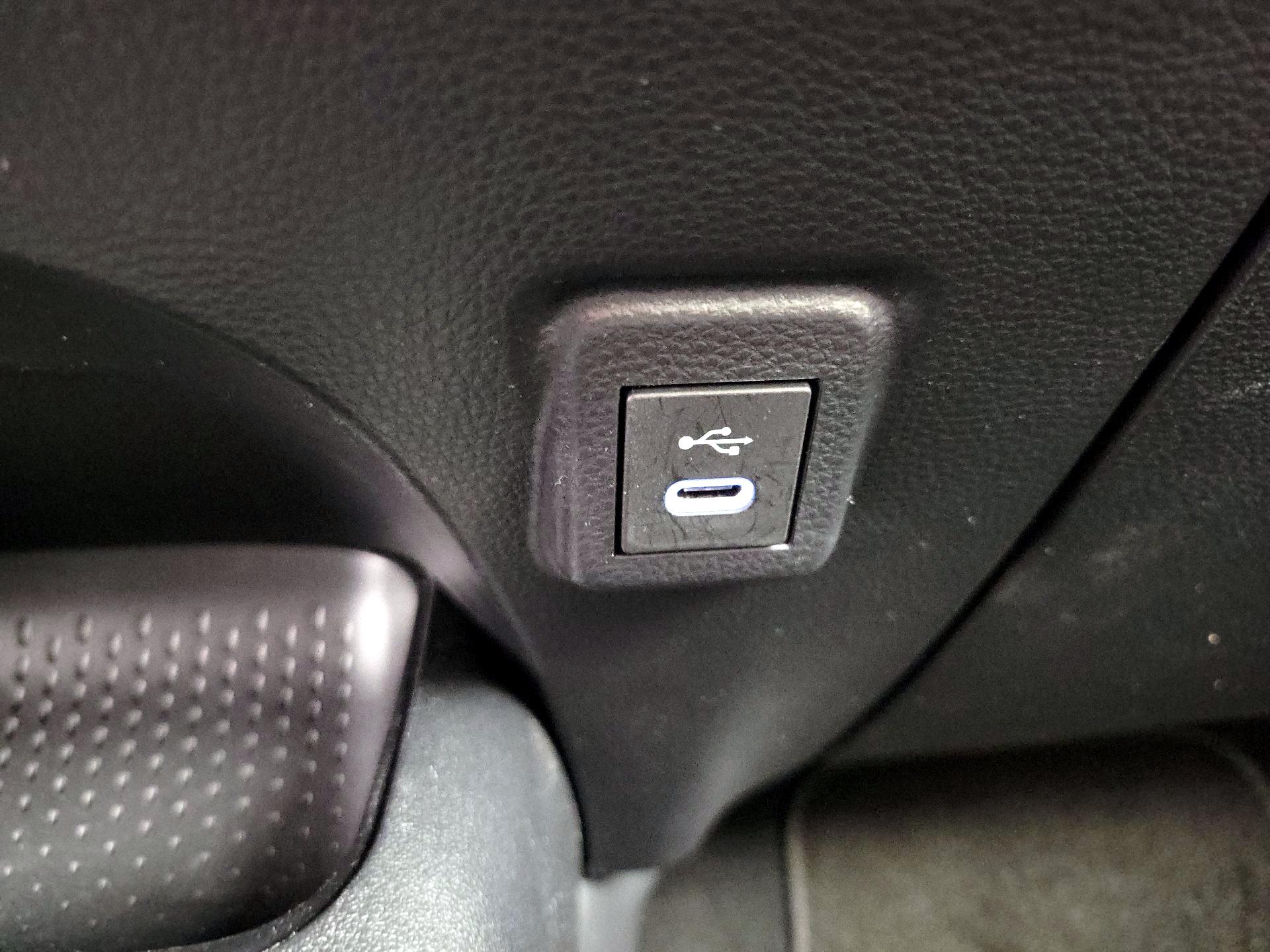 Thumbnail: 2023 Toyota Corolla - 18