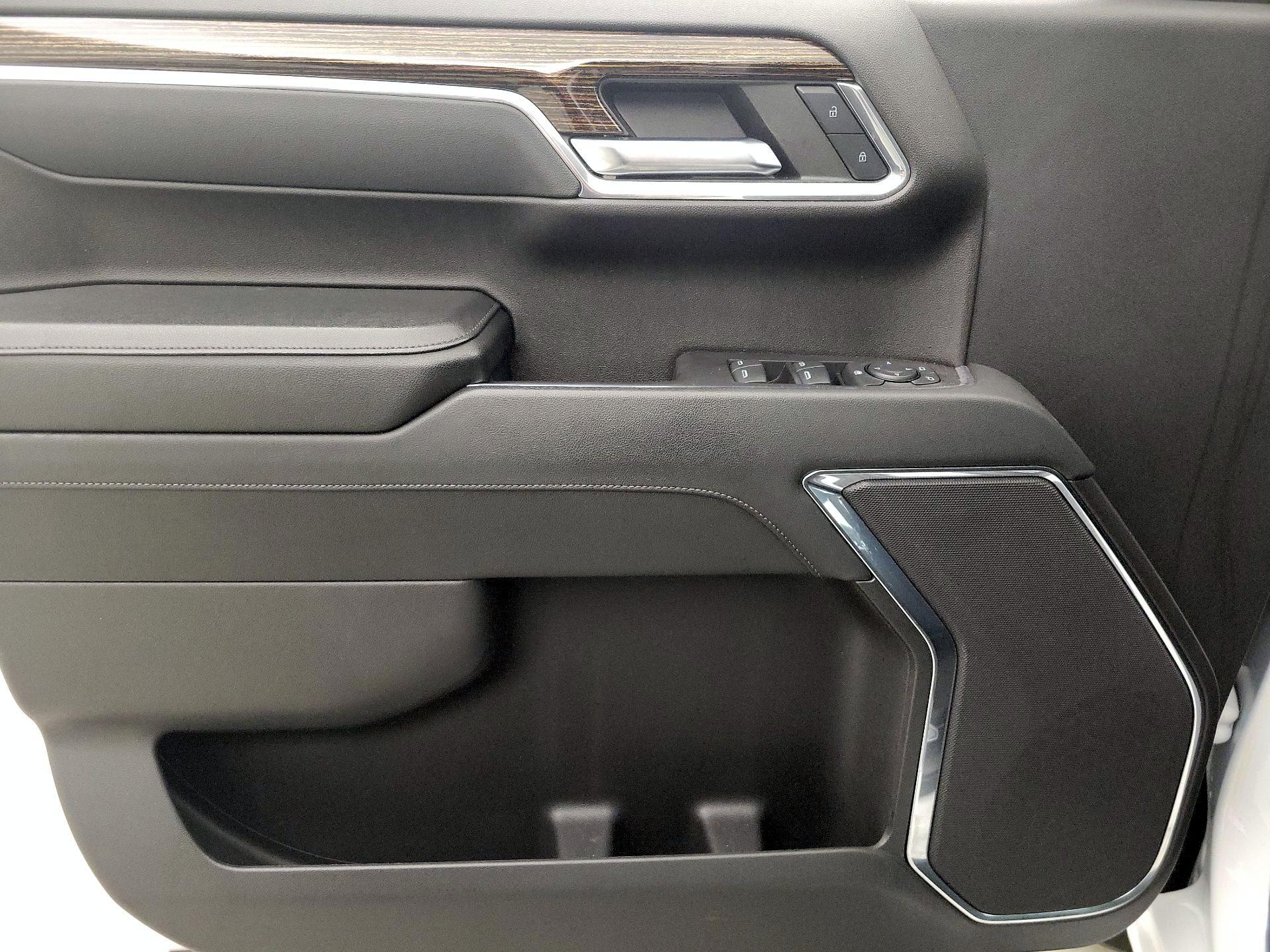 Thumbnail: 2023 GMC Sierra 1500 - 12