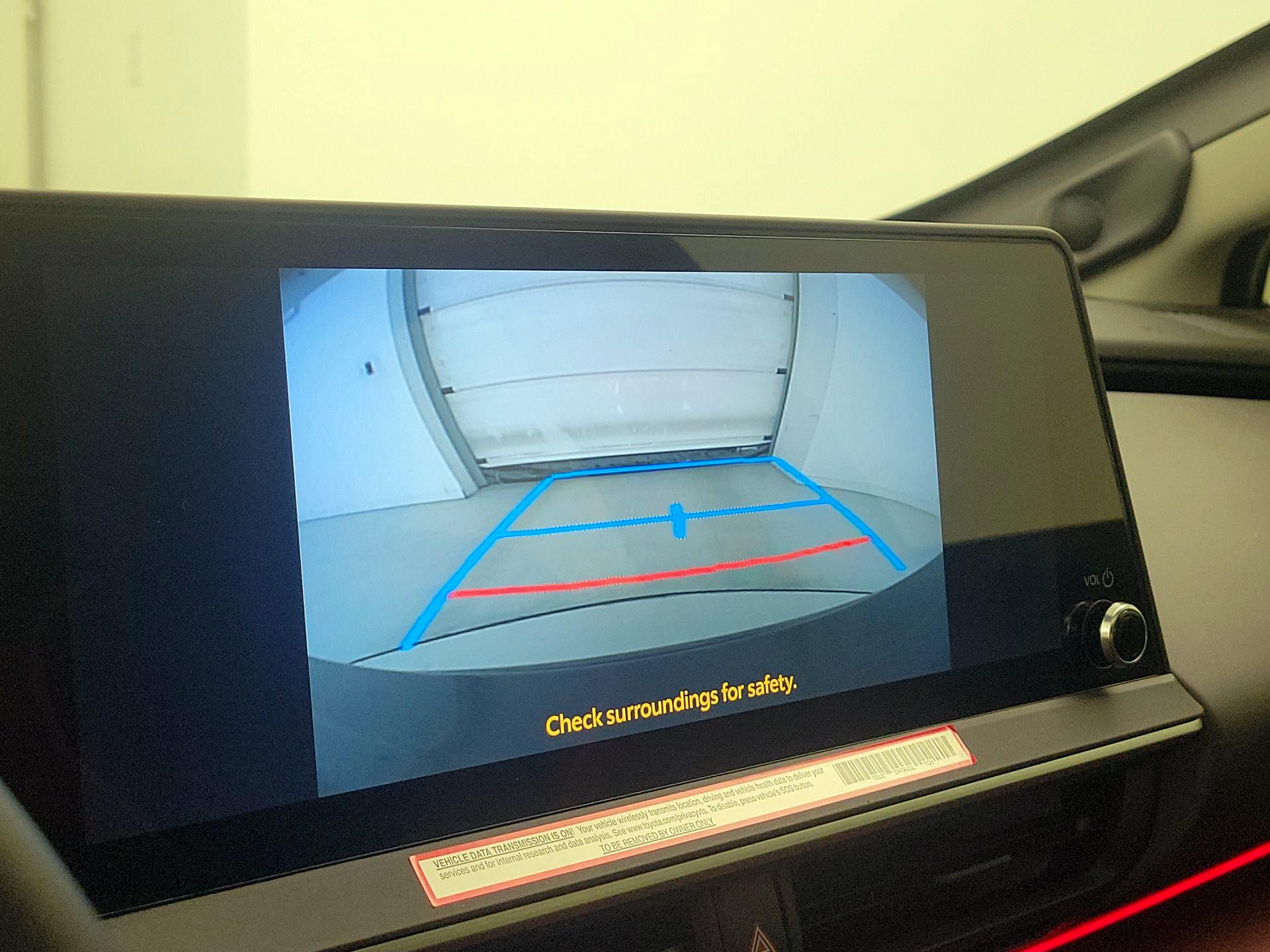 Thumbnail: 2024 Toyota Prius Prime - 14