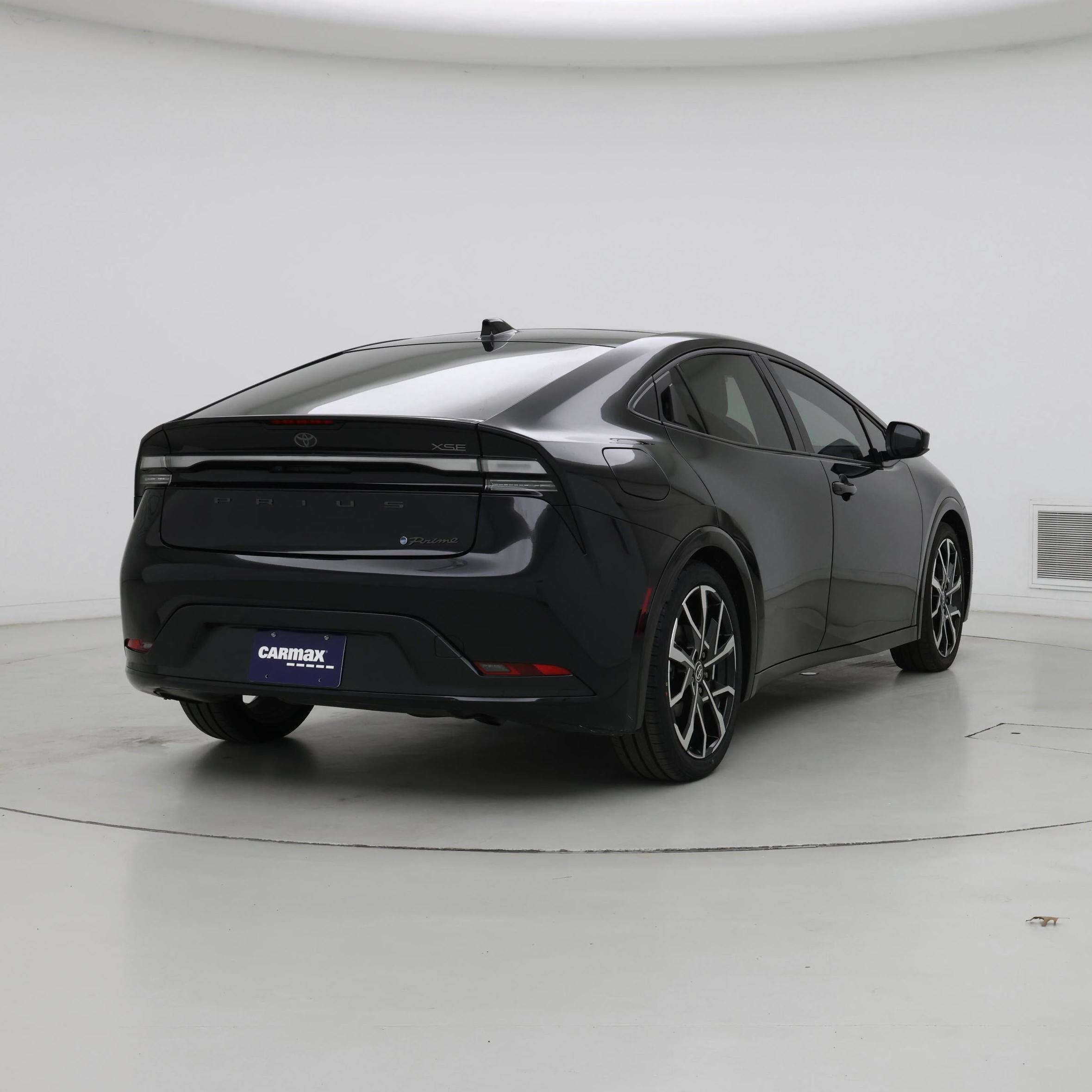 Thumbnail: 2024 Toyota Prius Prime - 8