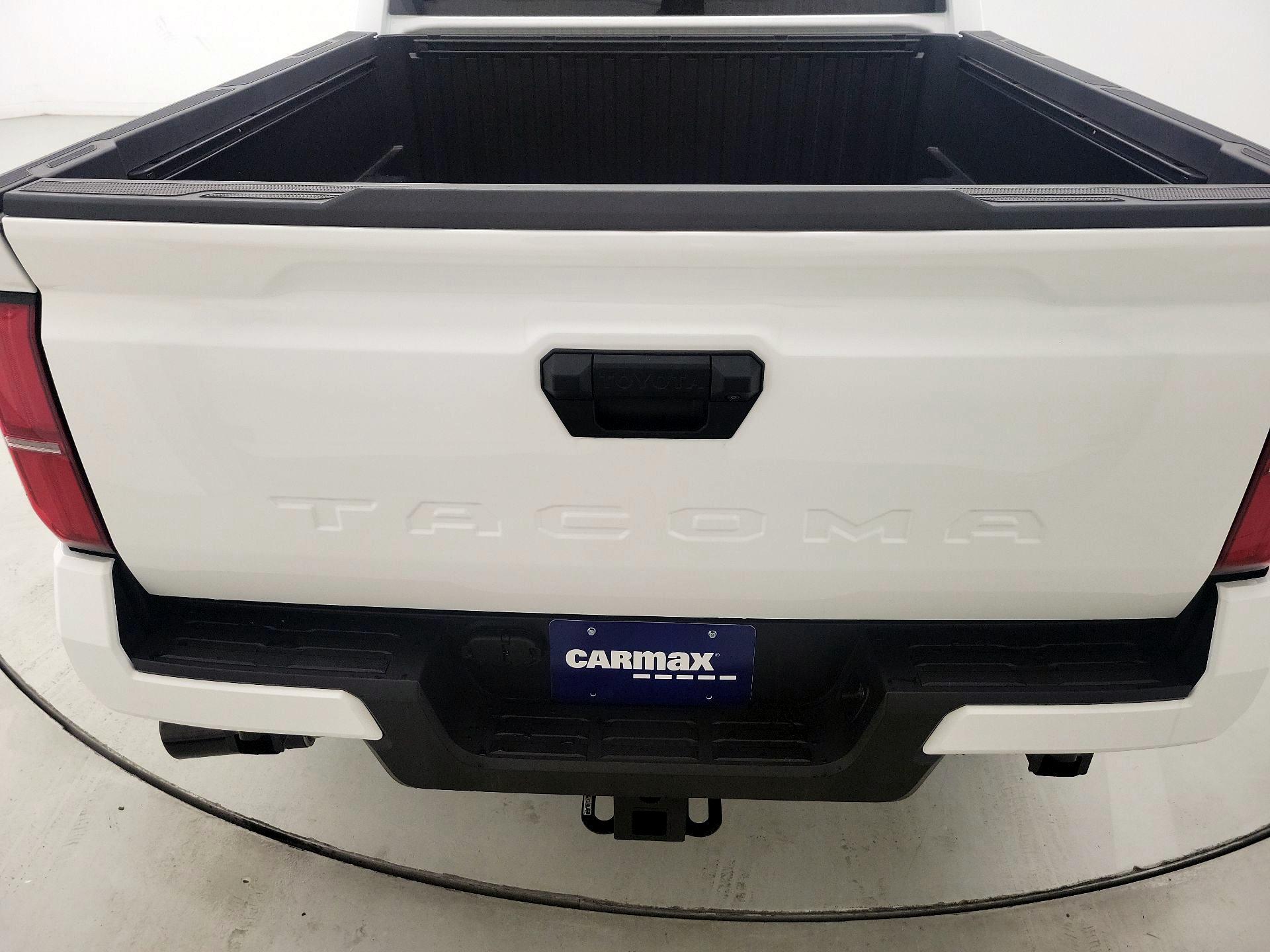 Thumbnail: 2024 Toyota Tacoma - 20