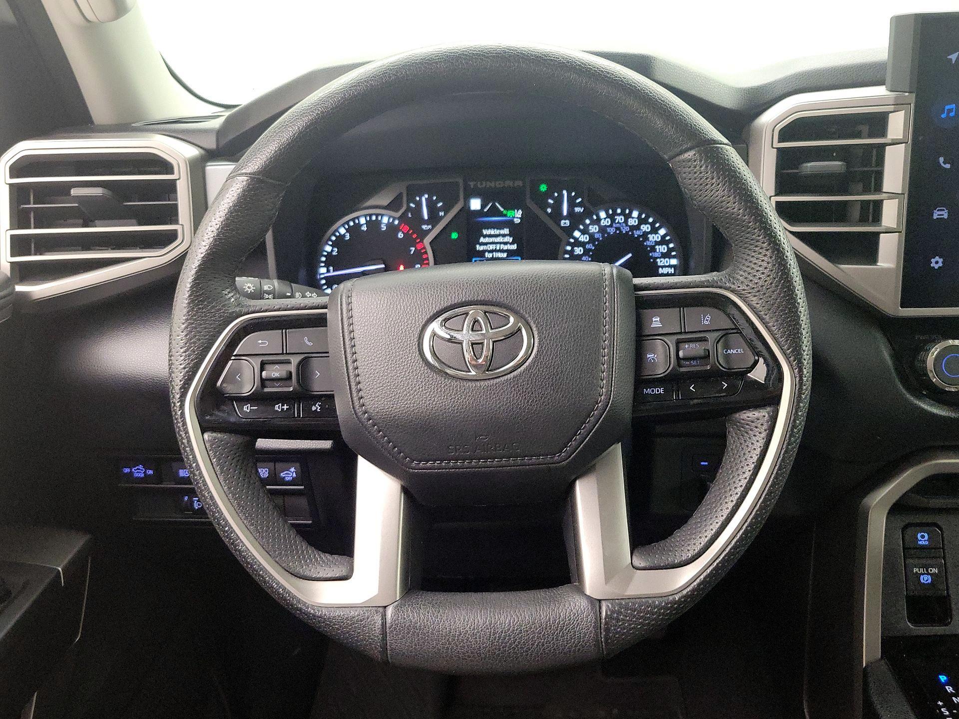 Thumbnail: 2022 Toyota Tundra - 10