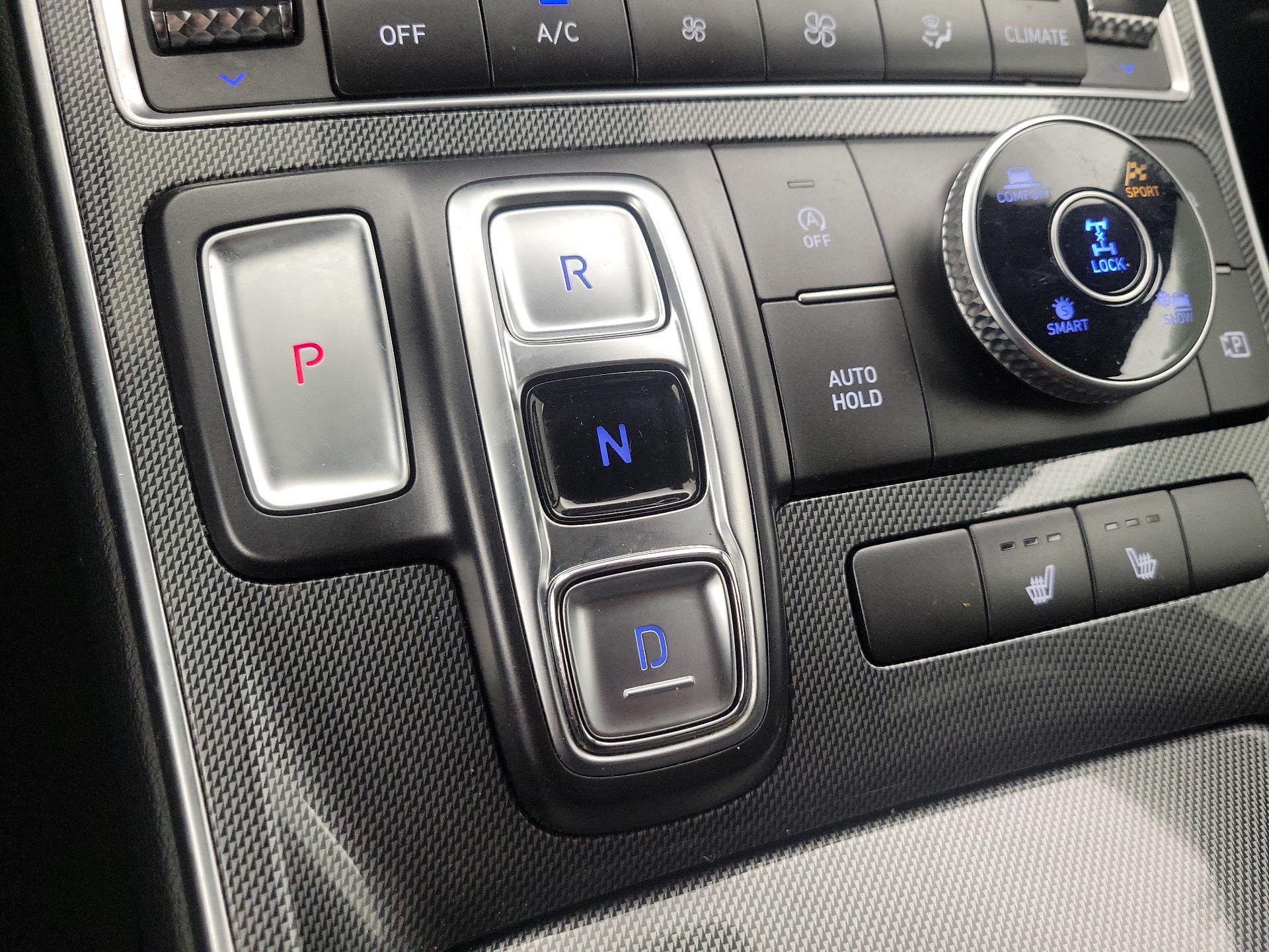 Thumbnail: 2023 Hyundai Santa Fe - 18