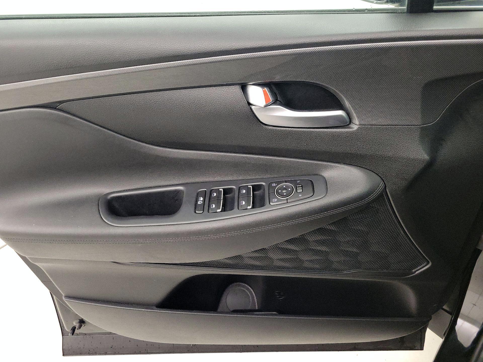 Thumbnail: 2023 Hyundai Santa Fe - 12