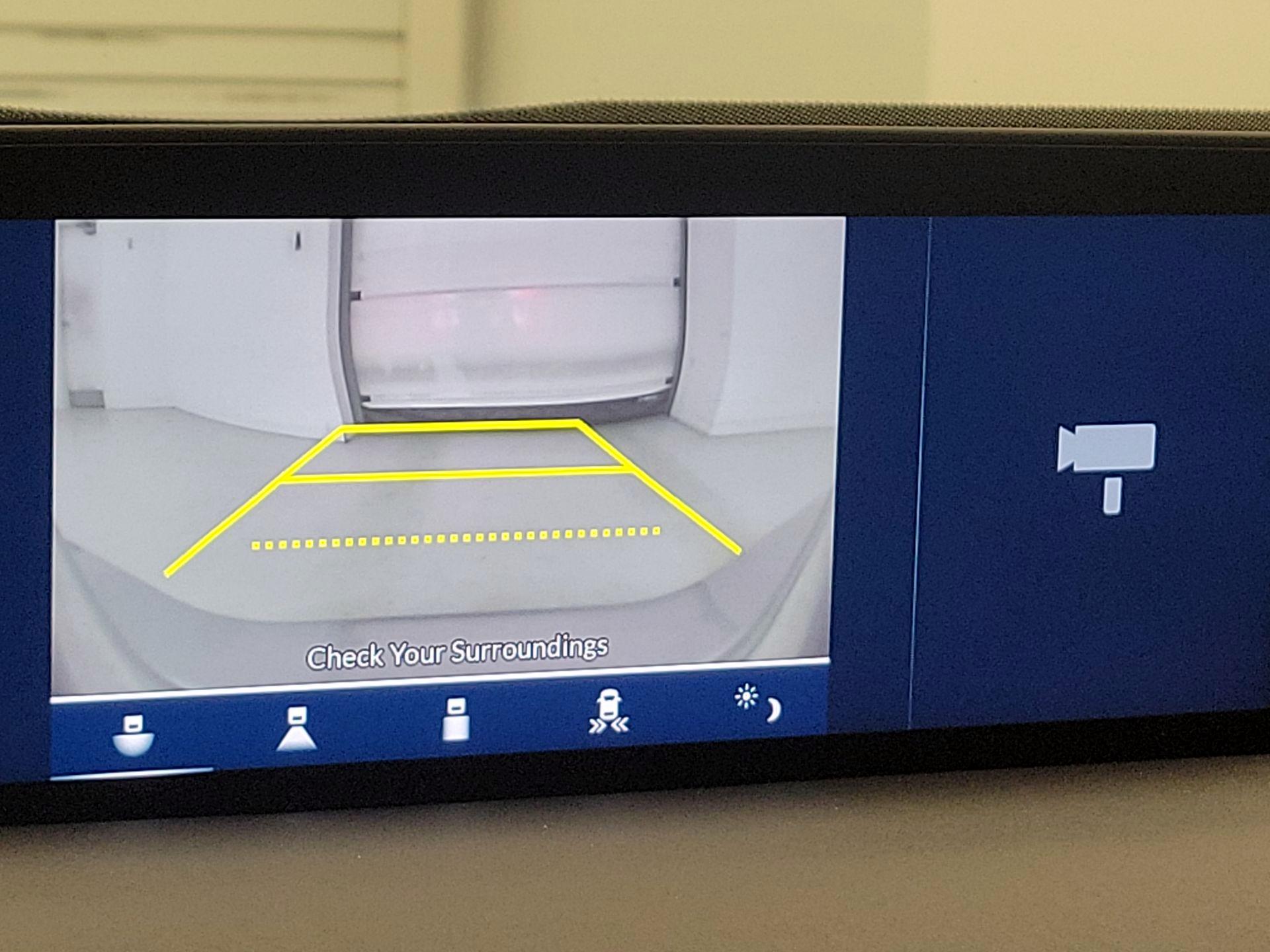 Thumbnail: 2022 Acura TLX - 15