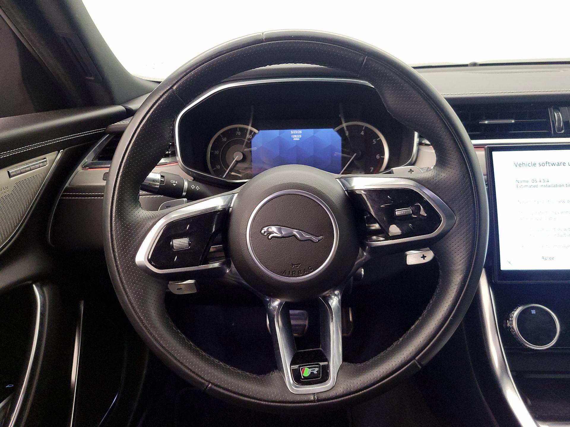 Thumbnail: 2022 Jaguar XF - 10