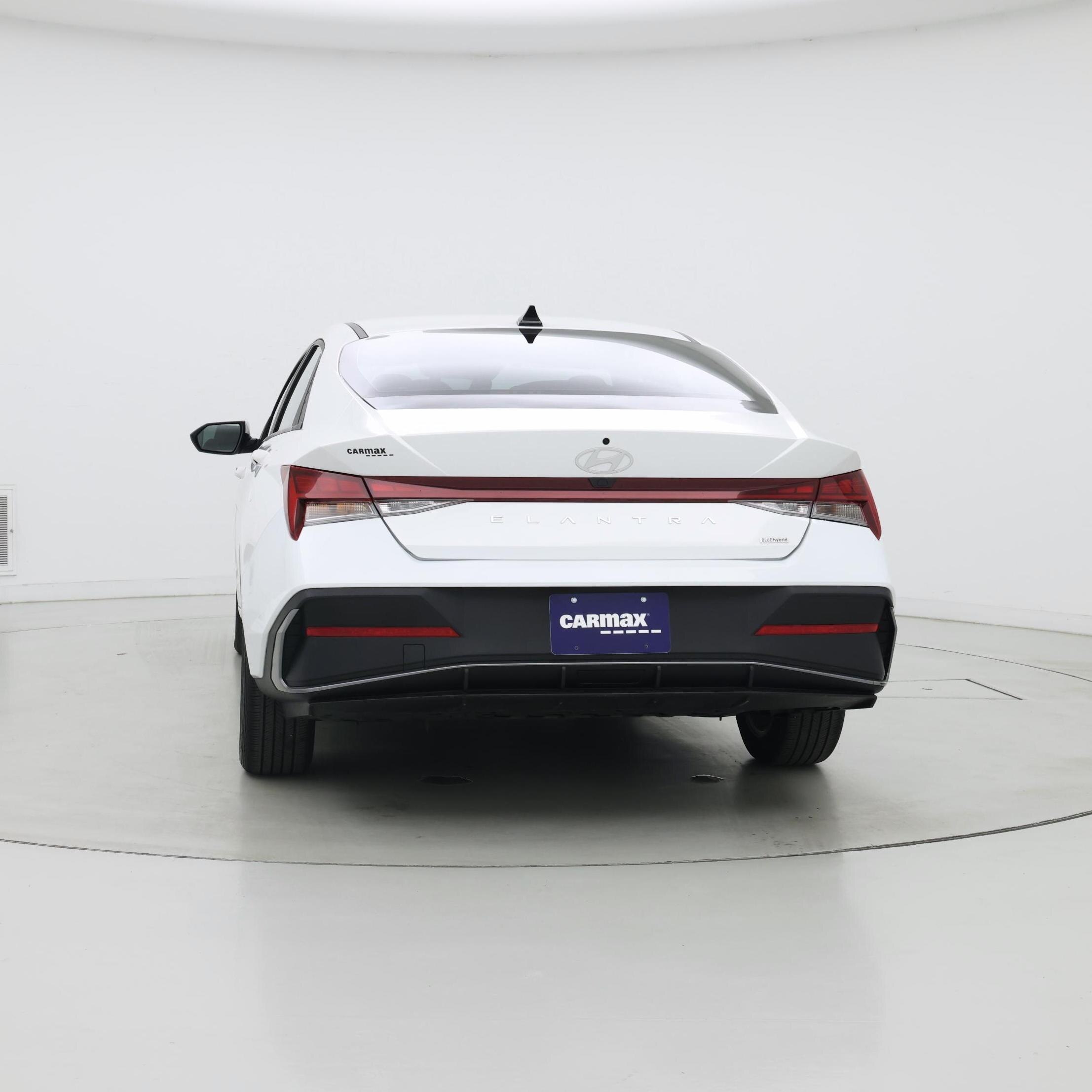 Thumbnail: 2024 Hyundai Elantra - 6