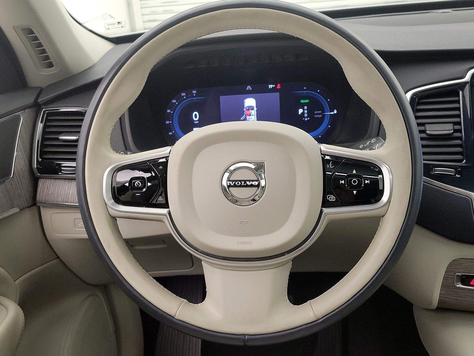 Thumbnail: 2023 Volvo XC90 - 10