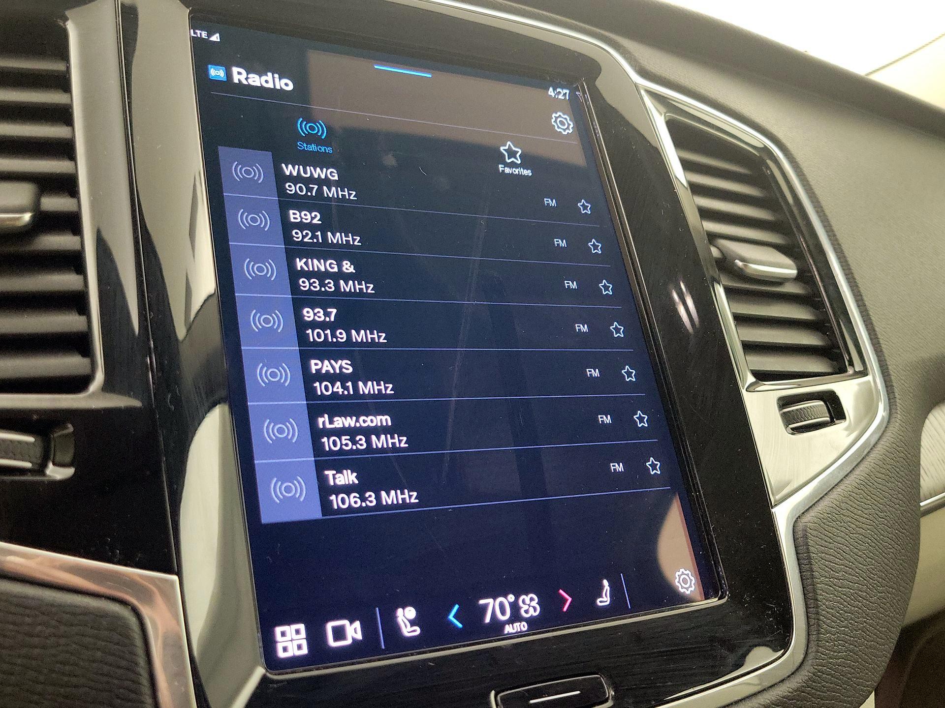 Thumbnail: 2023 Volvo XC90 - 16