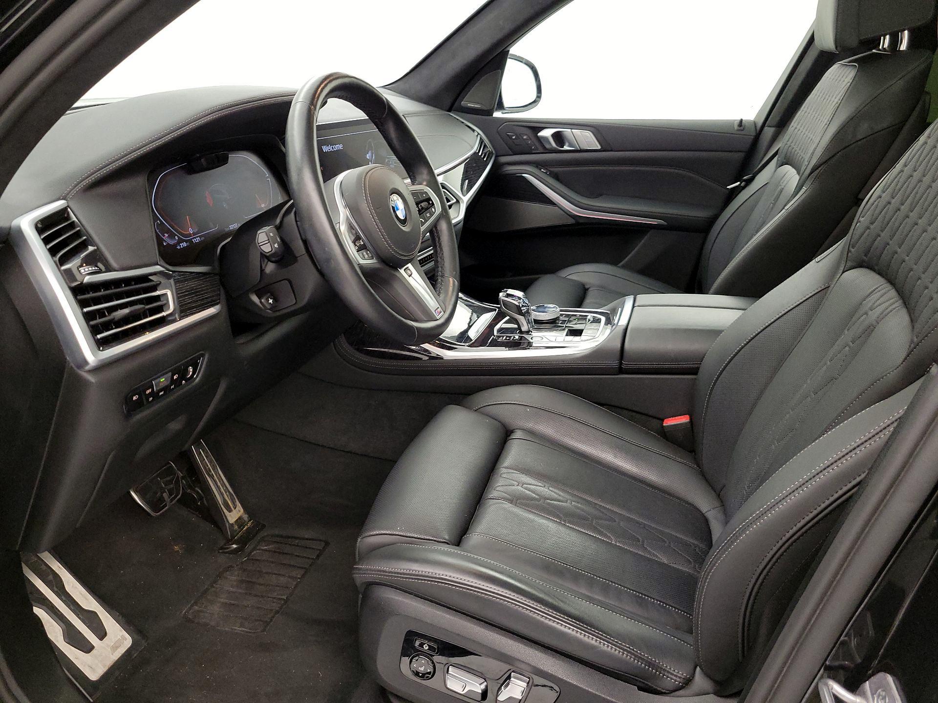 Thumbnail: 2022 BMW X7 - 11