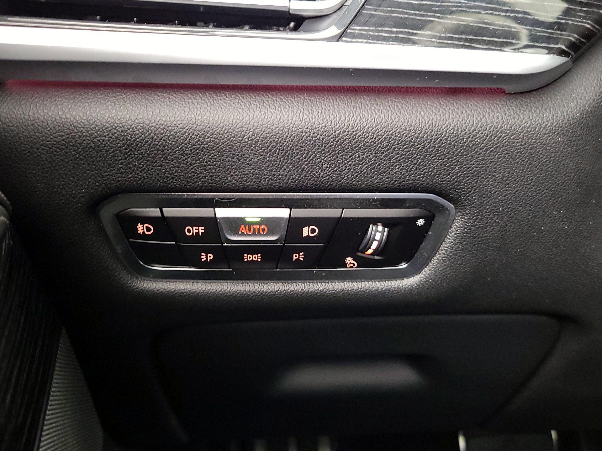 Thumbnail: 2022 BMW X7 - 13