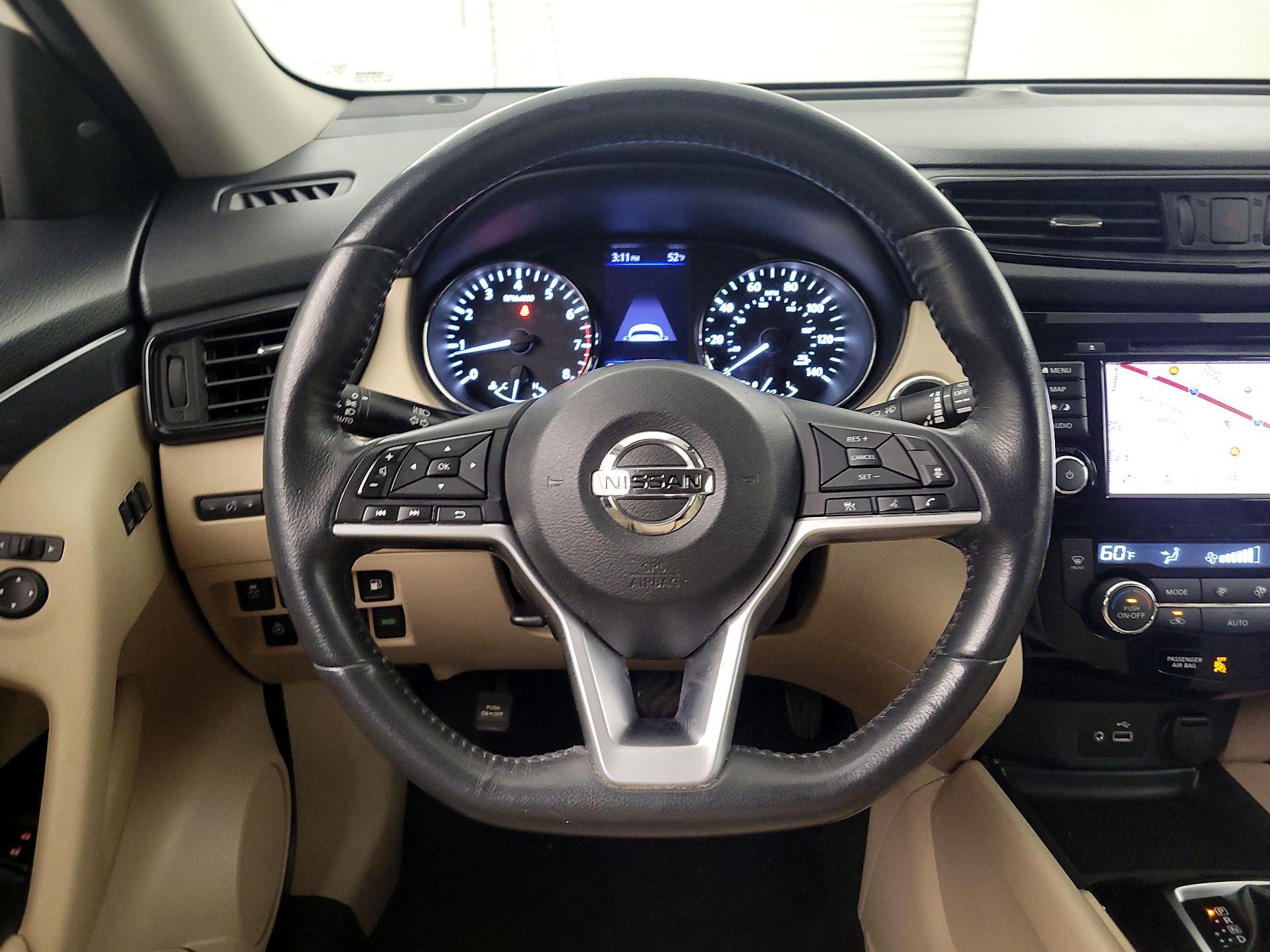 Thumbnail: 2018 Nissan Rogue - 10