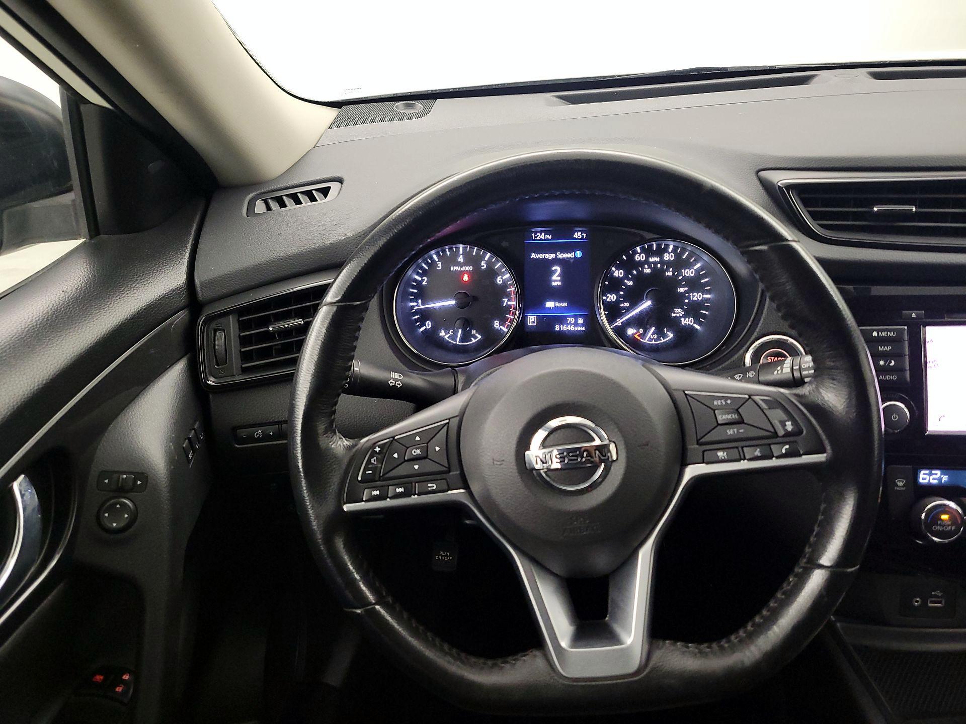 Thumbnail: 2018 Nissan Rogue - 10