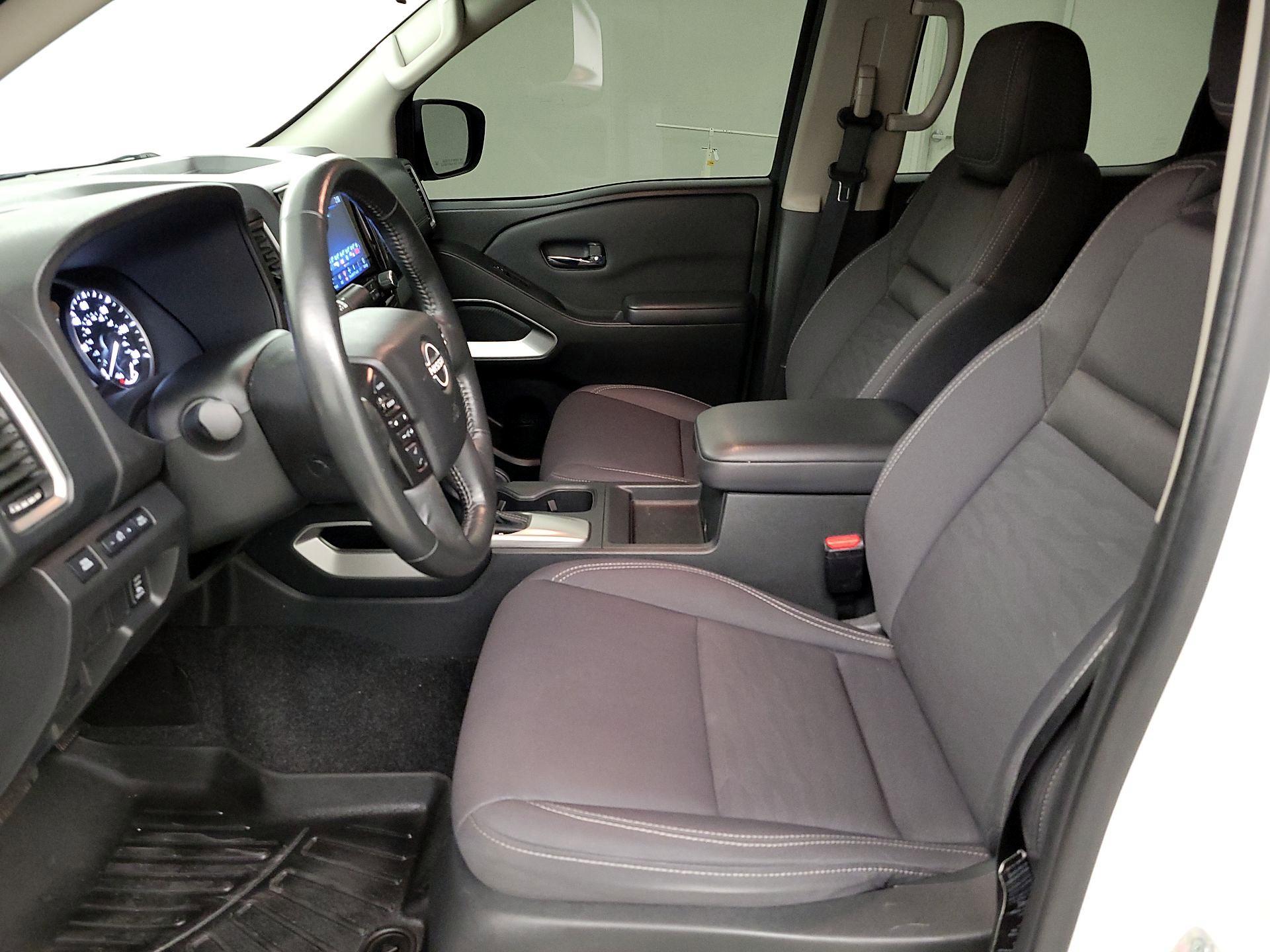 Thumbnail: 2023 Nissan Frontier - 11