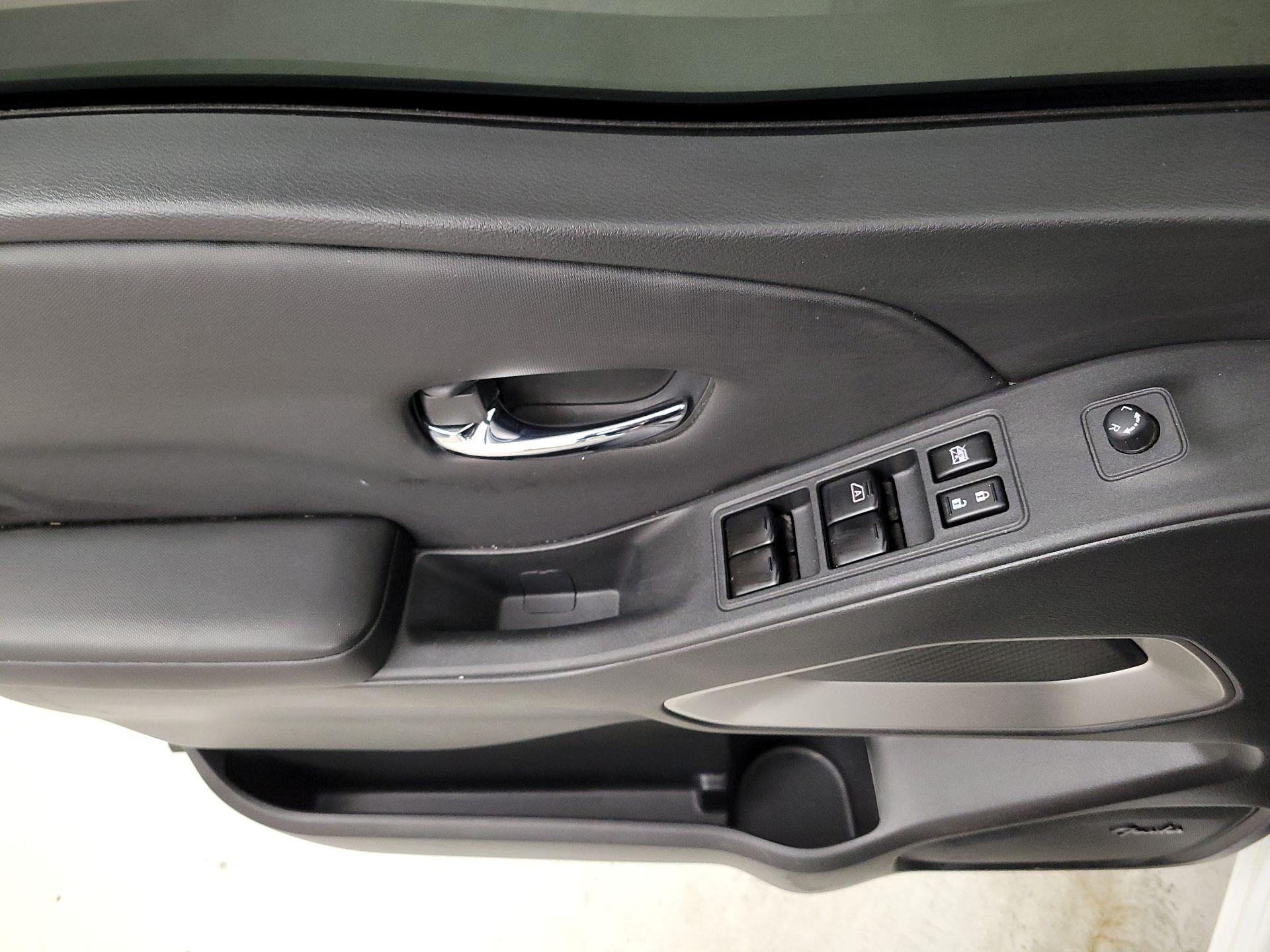 Thumbnail: 2023 Nissan Frontier - 12