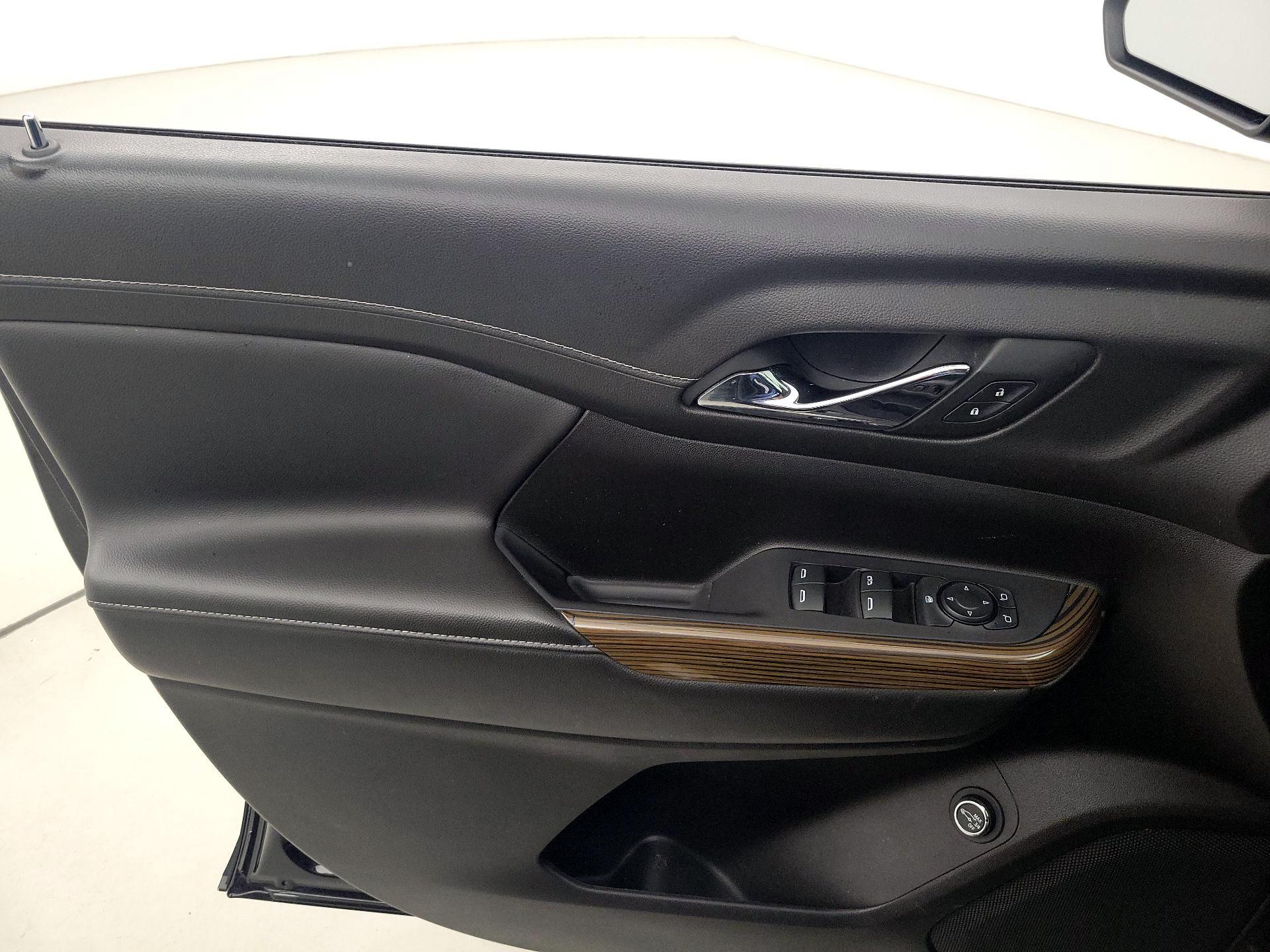 Thumbnail: 2023 GMC Acadia - 12