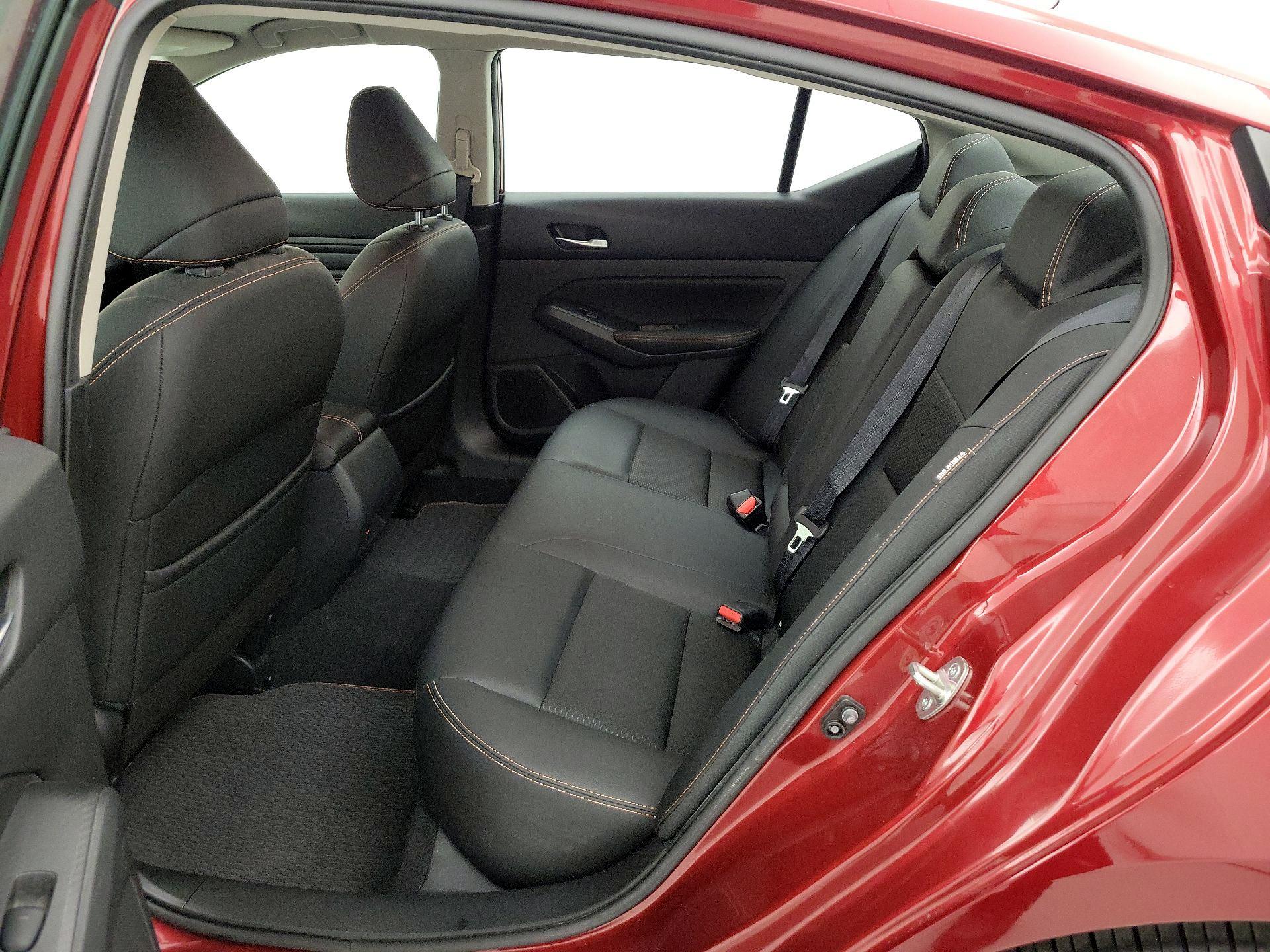 Thumbnail: 2021 Nissan Altima - 19