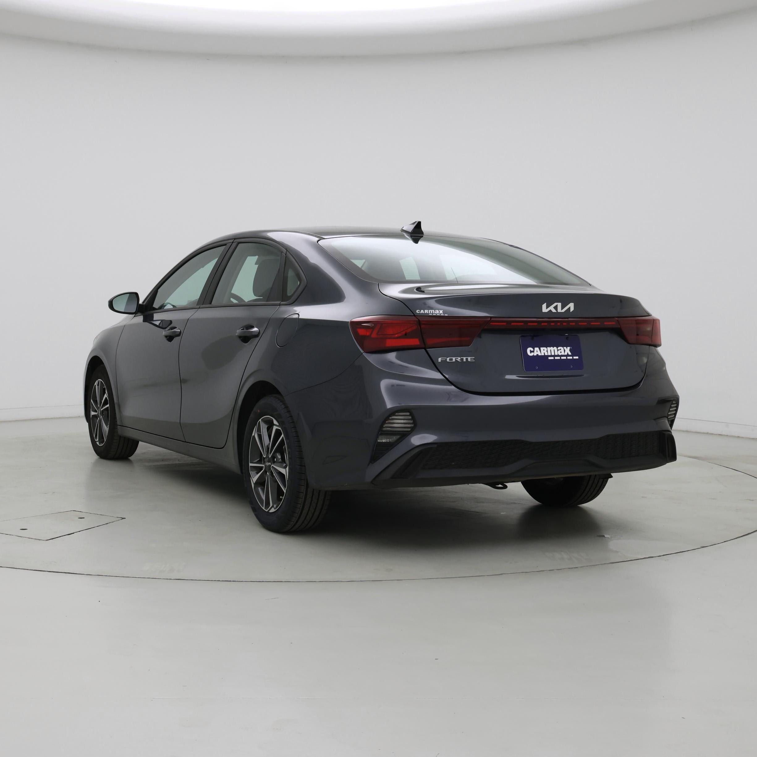 Thumbnail: 2024 Kia Forte - 2