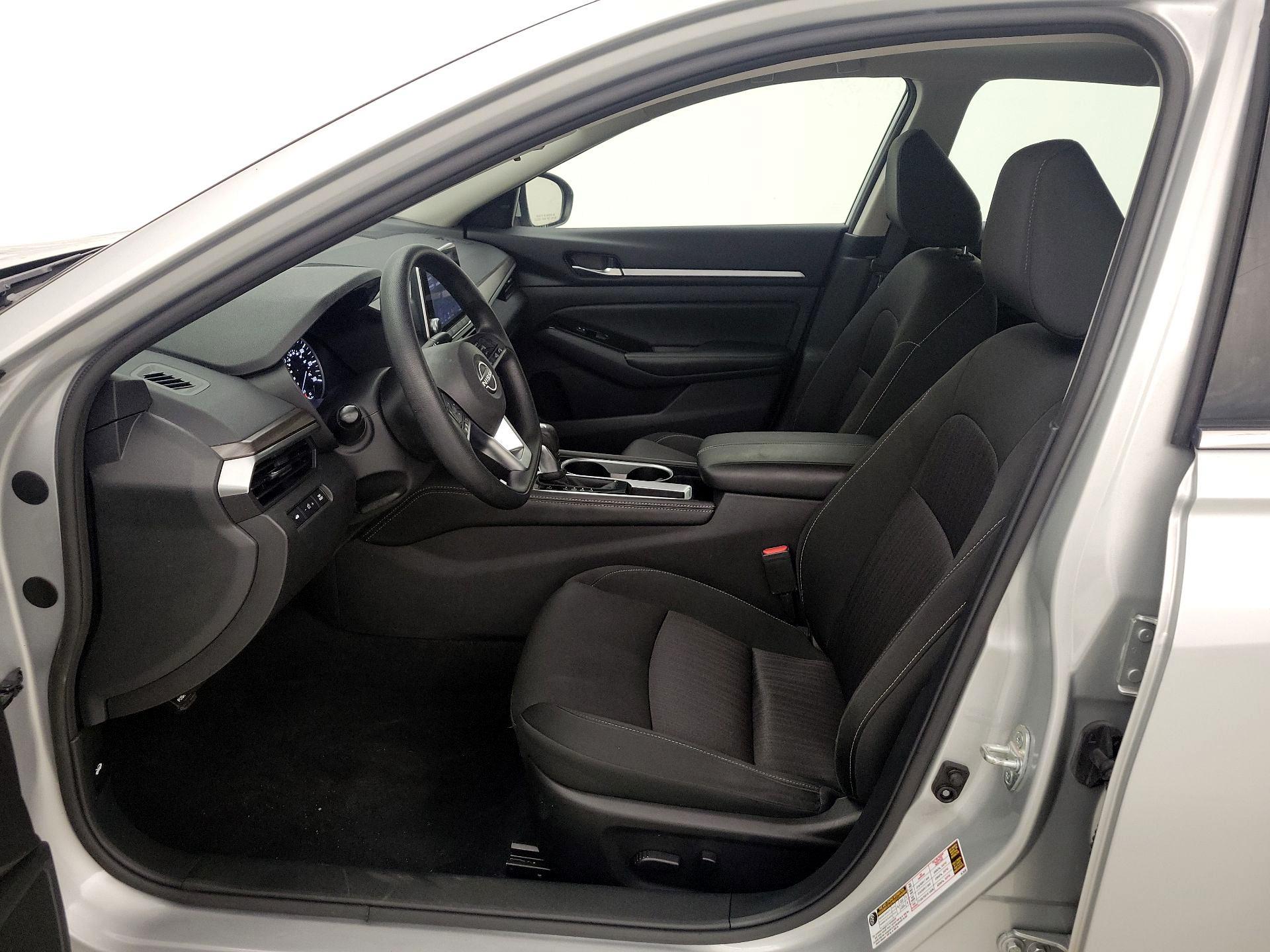 Thumbnail: 2023 Nissan Altima - 11