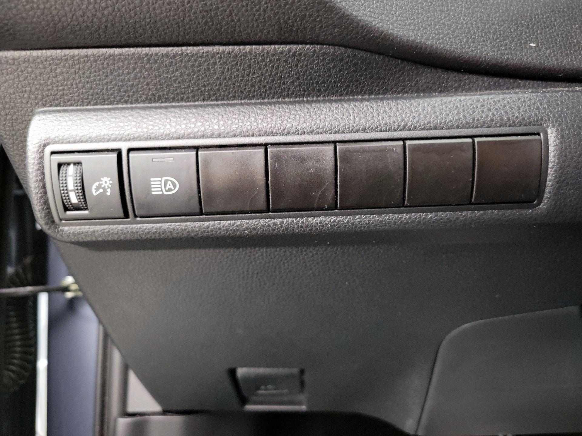 Thumbnail: 2024 Toyota Corolla - 13