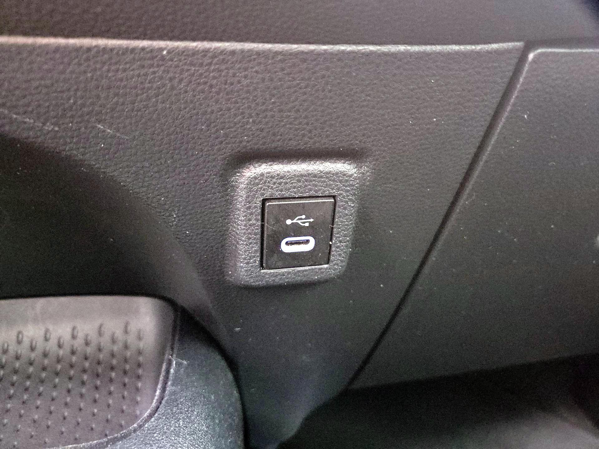 Thumbnail: 2024 Toyota Corolla - 18