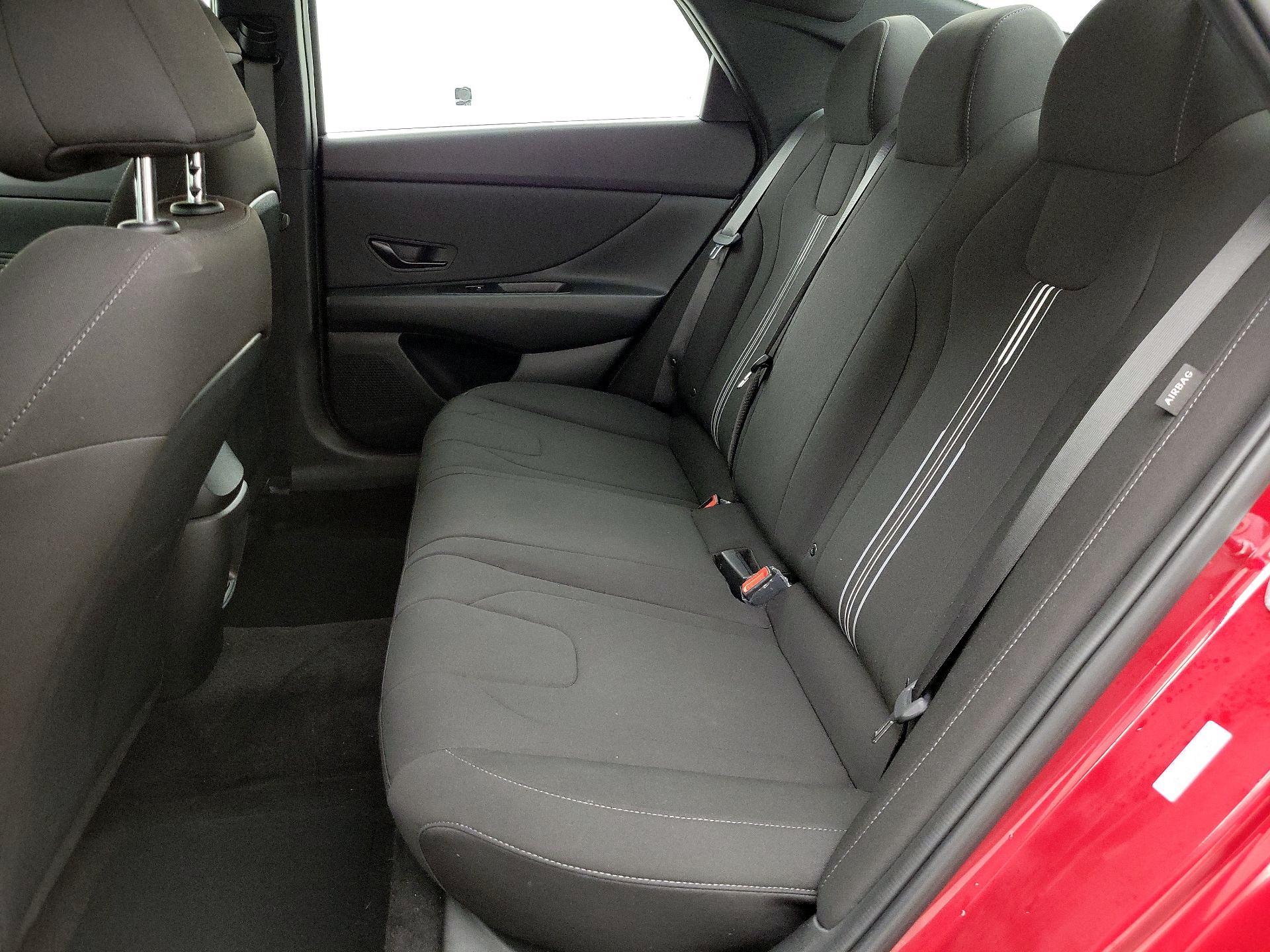 Thumbnail: 2025 Hyundai Elantra - 19