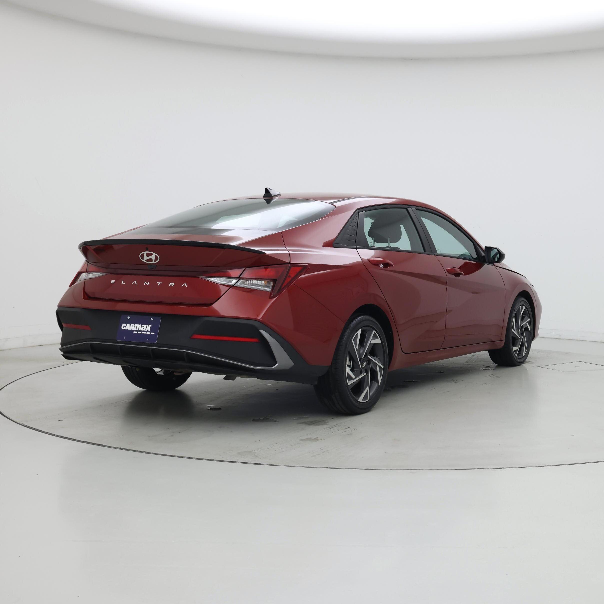 Thumbnail: 2025 Hyundai Elantra - 8