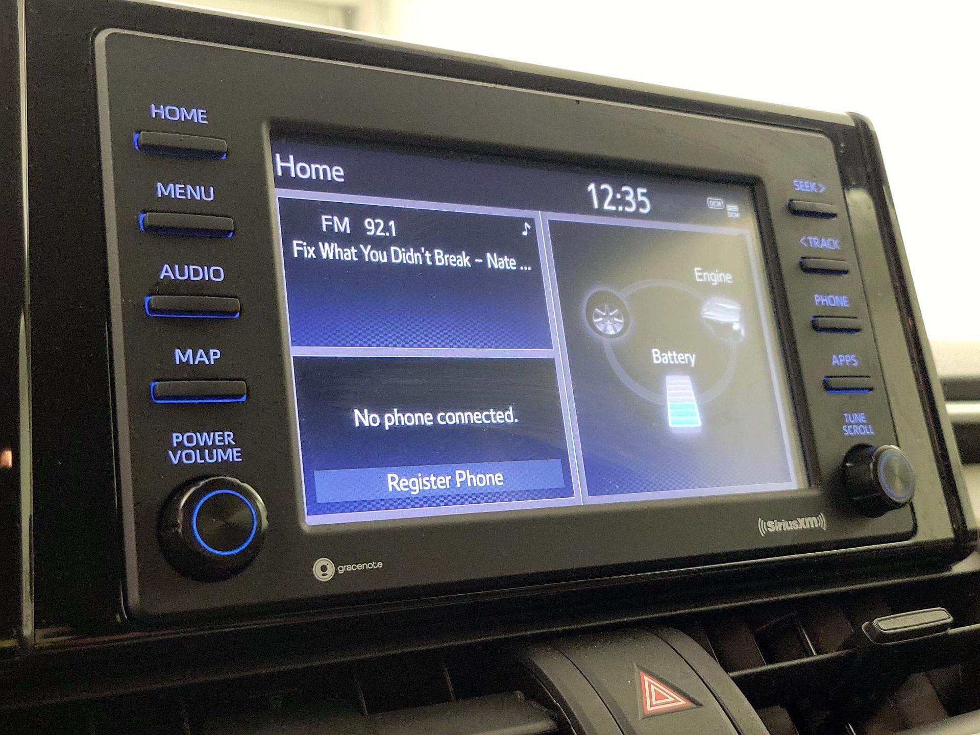 Thumbnail: 2021 Toyota RAV4 - 15