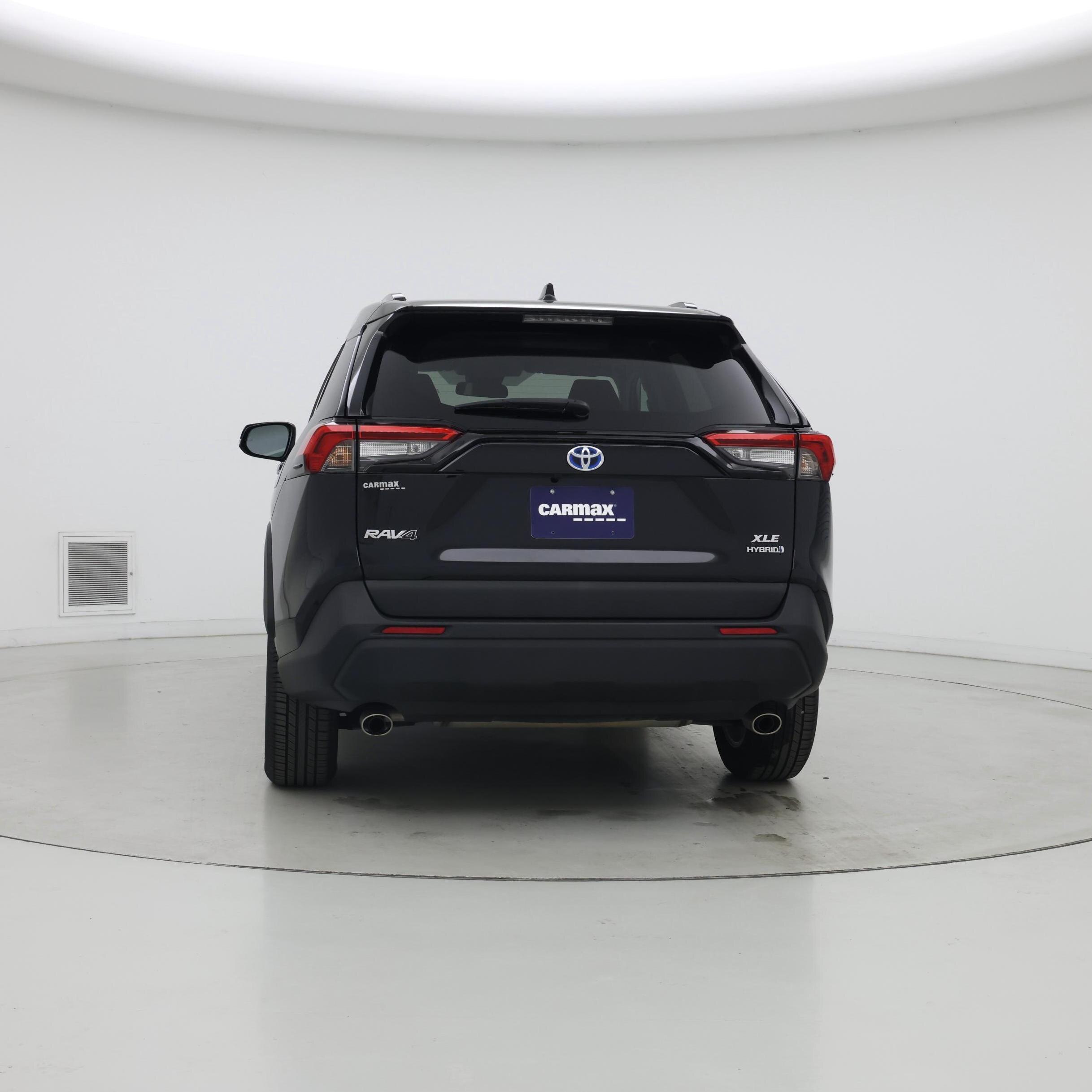 Thumbnail: 2021 Toyota RAV4 - 6